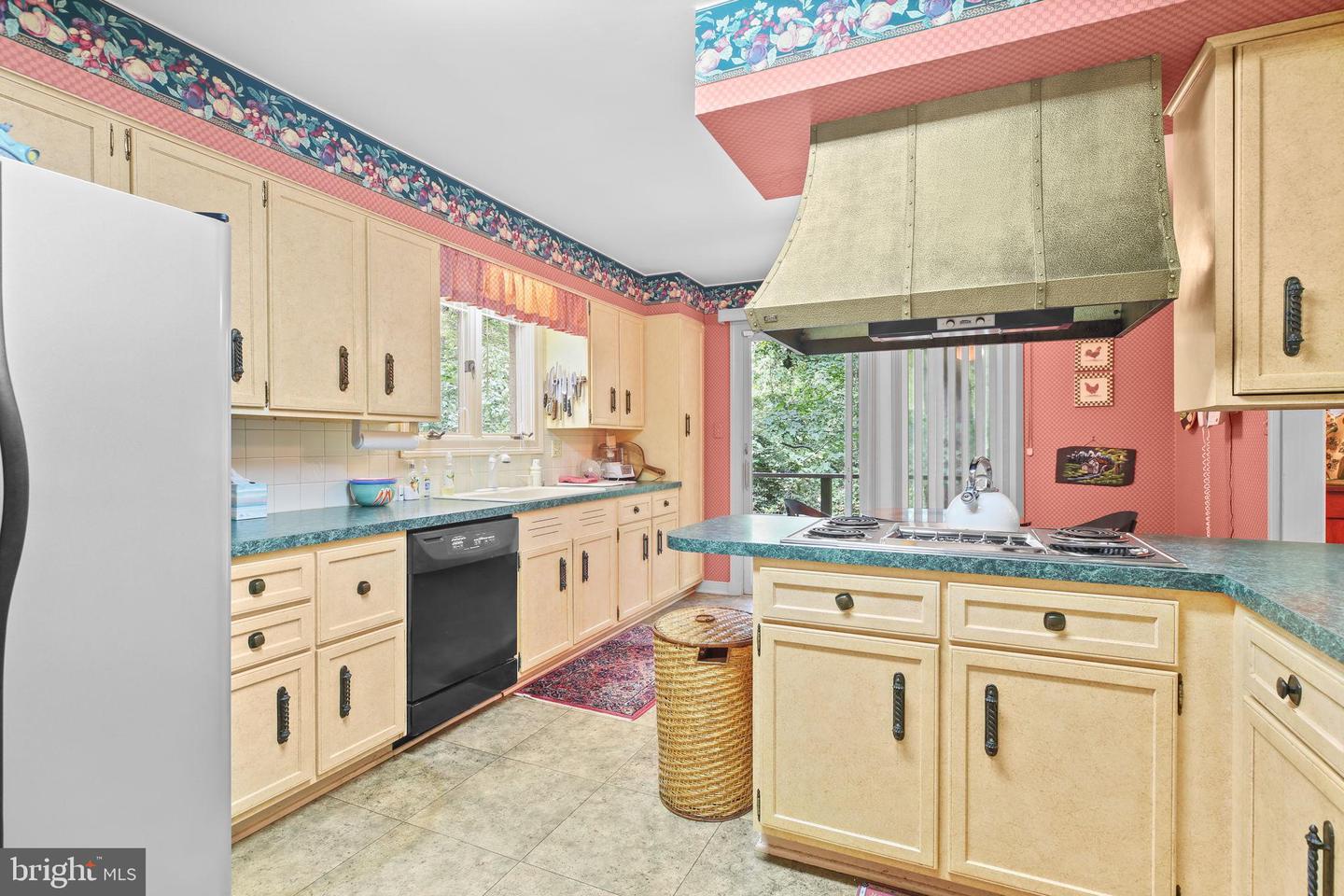 109 GOODLOE DR, FREDERICKSBURG, Virginia 22401, 4 Bedrooms Bedrooms, ,3 BathroomsBathrooms,Residential,For sale,109 GOODLOE DR,VAFB2008806 MLS # VAFB2008806