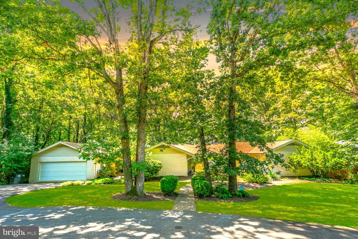 109 GOODLOE DR, FREDERICKSBURG, Virginia 22401, 4 Bedrooms Bedrooms, ,3 BathroomsBathrooms,Residential,For sale,109 GOODLOE DR,VAFB2008806 MLS # VAFB2008806