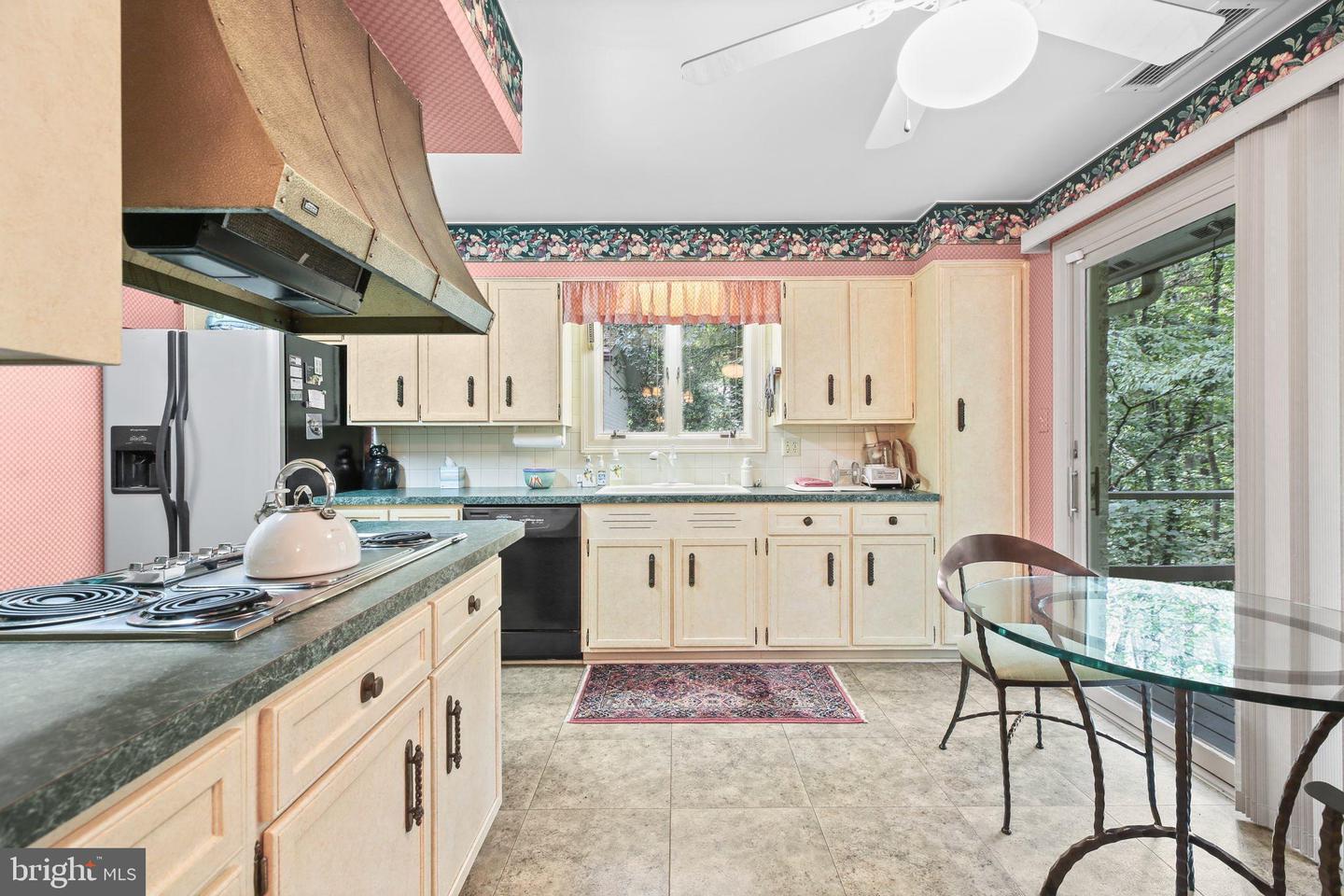 109 GOODLOE DR, FREDERICKSBURG, Virginia 22401, 4 Bedrooms Bedrooms, ,3 BathroomsBathrooms,Residential,For sale,109 GOODLOE DR,VAFB2008806 MLS # VAFB2008806