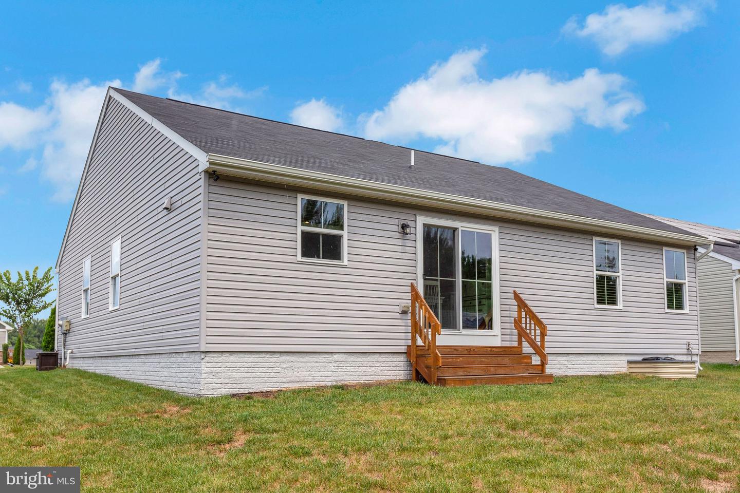 7084 BAGPIPE LN, KING GEORGE, Virginia 22485, 3 Bedrooms Bedrooms, ,2 BathroomsBathrooms,Residential,For sale,7084 BAGPIPE LN,VAKG2006892 MLS # VAKG2006892