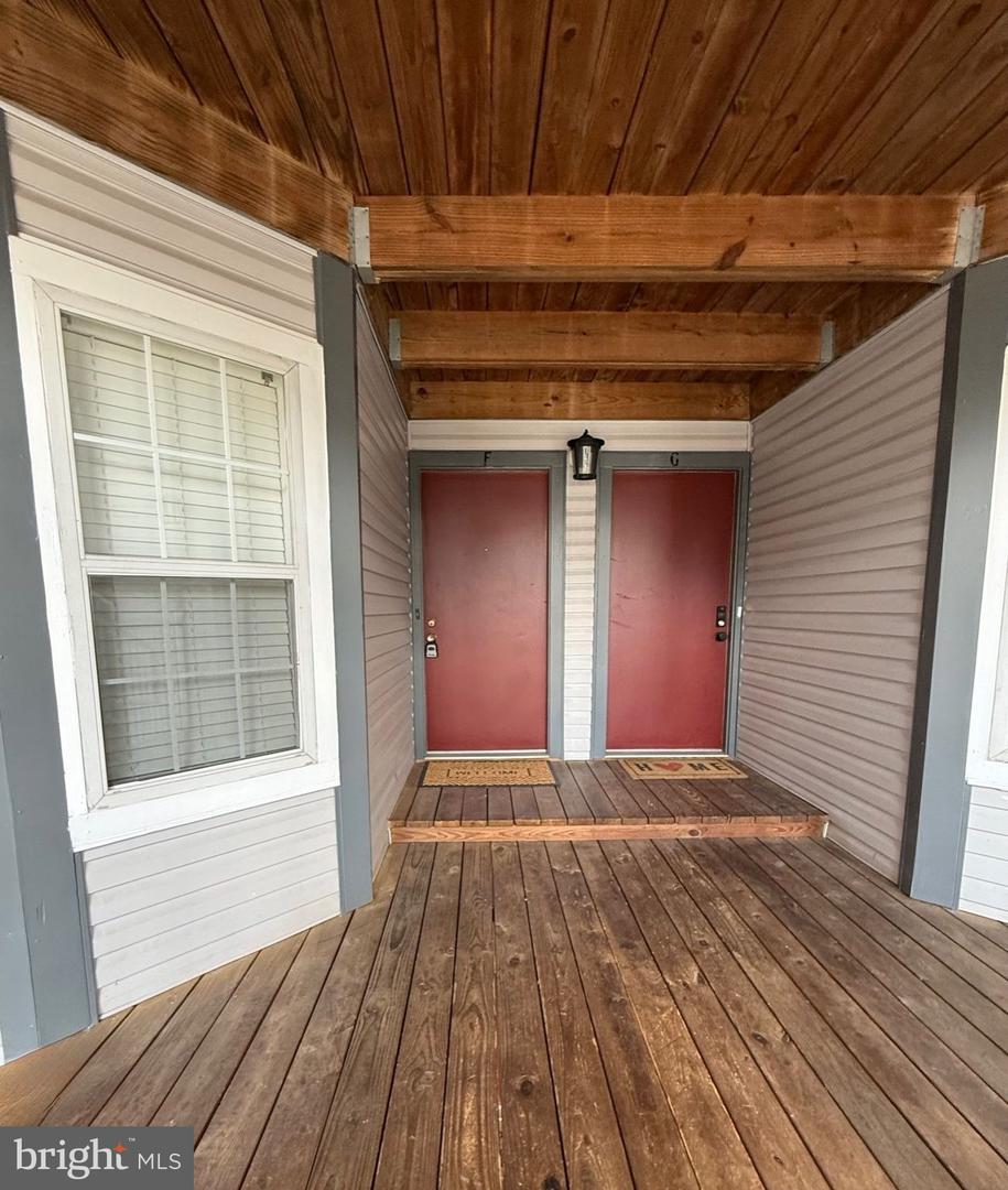 6903 VICTORIA DR #F, ALEXANDRIA, Virginia 22310, 2 Bedrooms Bedrooms, ,2 BathroomsBathrooms,Residential,For sale,6903 VICTORIA DR #F,VAFX2261982 MLS # VAFX2261982
