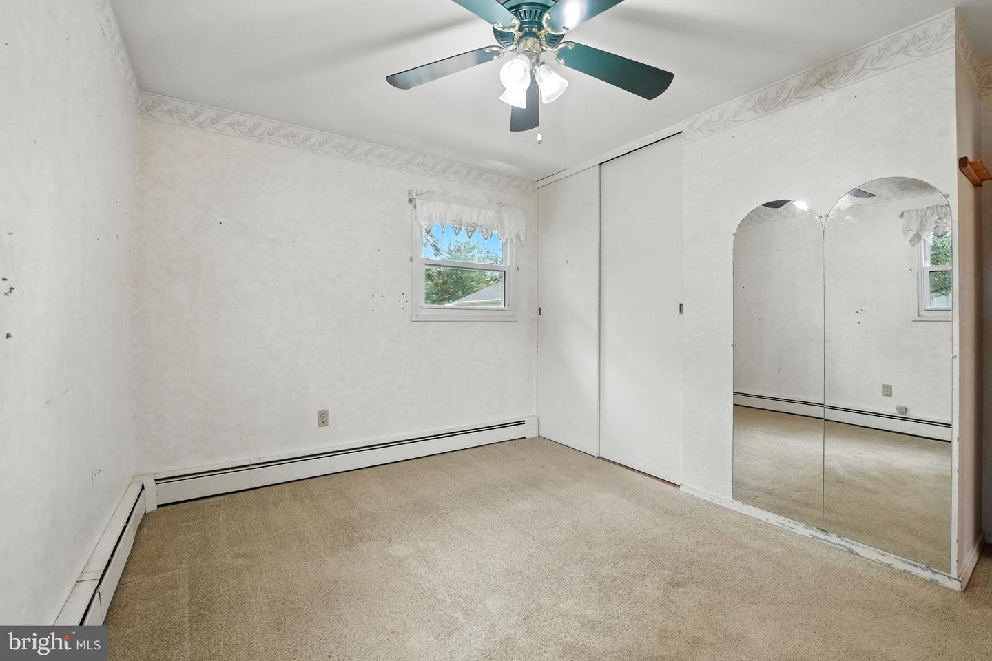 311 S 26TH ST, PURCELLVILLE, Virginia 20132, 3 Bedrooms Bedrooms, ,2 BathroomsBathrooms,Residential,For sale,311 S 26TH ST,VALO2104810 MLS # VALO2104810