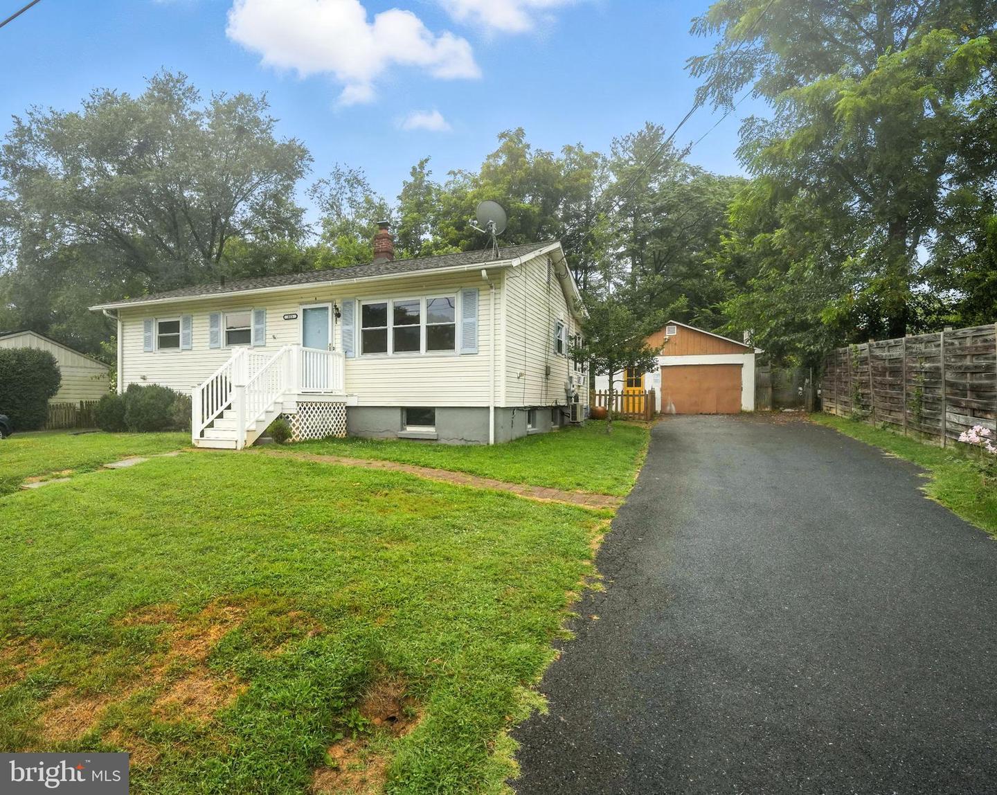 311 S 26TH ST, PURCELLVILLE, Virginia 20132, 3 Bedrooms Bedrooms, ,2 BathroomsBathrooms,Residential,For sale,311 S 26TH ST,VALO2104810 MLS # VALO2104810