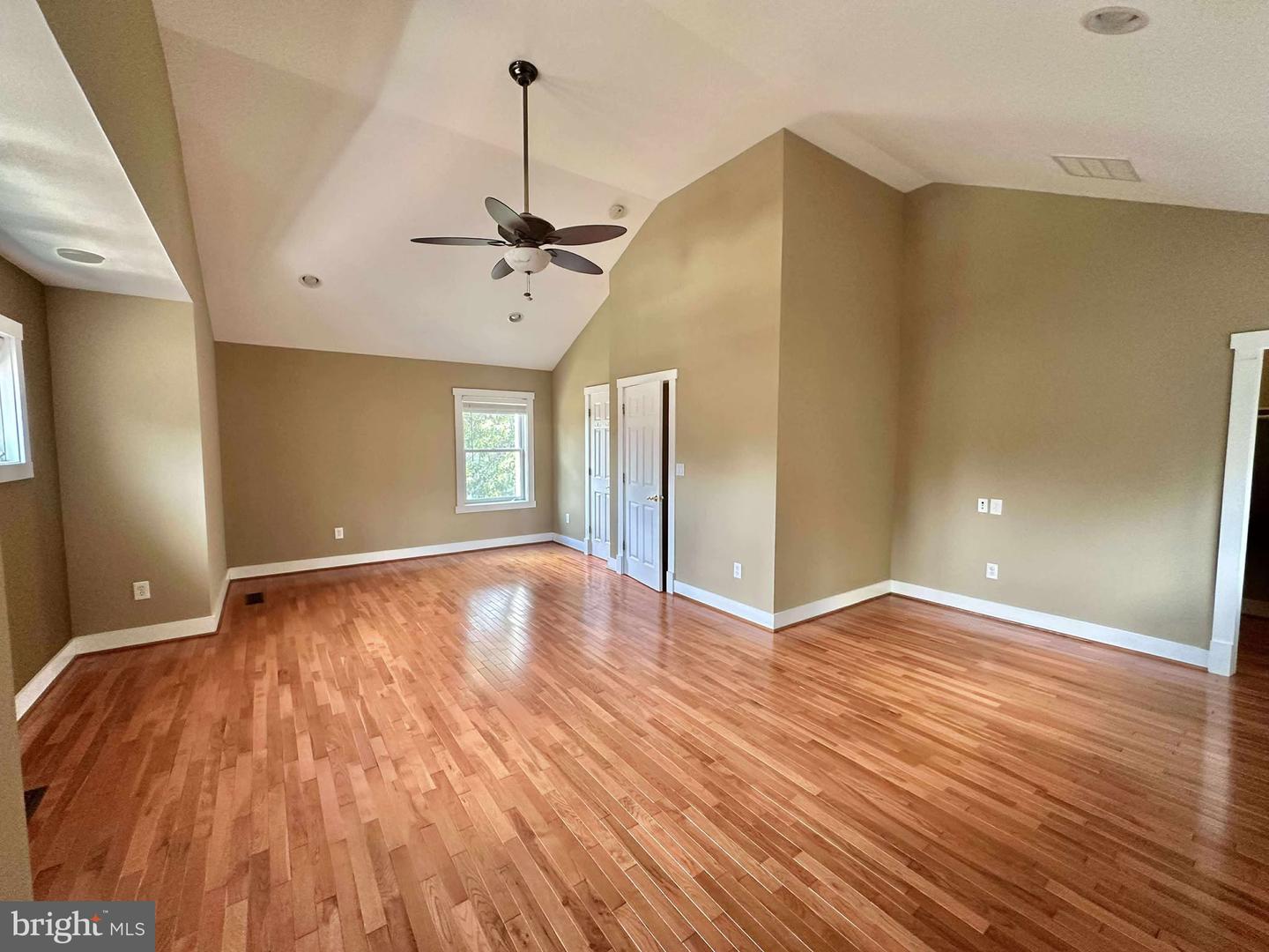 4709 7TH ST S, ARLINGTON, Virginia 22204, 3 Bedrooms Bedrooms, ,2 BathroomsBathrooms,Residential,For sale,4709 7TH ST S,VAAR2062426 MLS # VAAR2062426