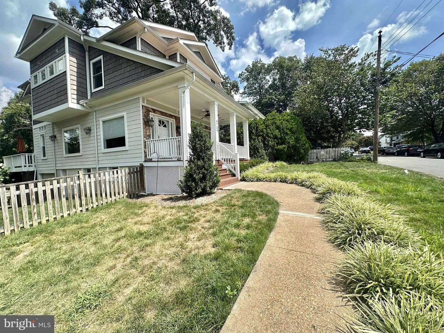 4709 7TH ST S, ARLINGTON, Virginia 22204, 3 Bedrooms Bedrooms, ,2 BathroomsBathrooms,Residential,For sale,4709 7TH ST S,VAAR2062426 MLS # VAAR2062426