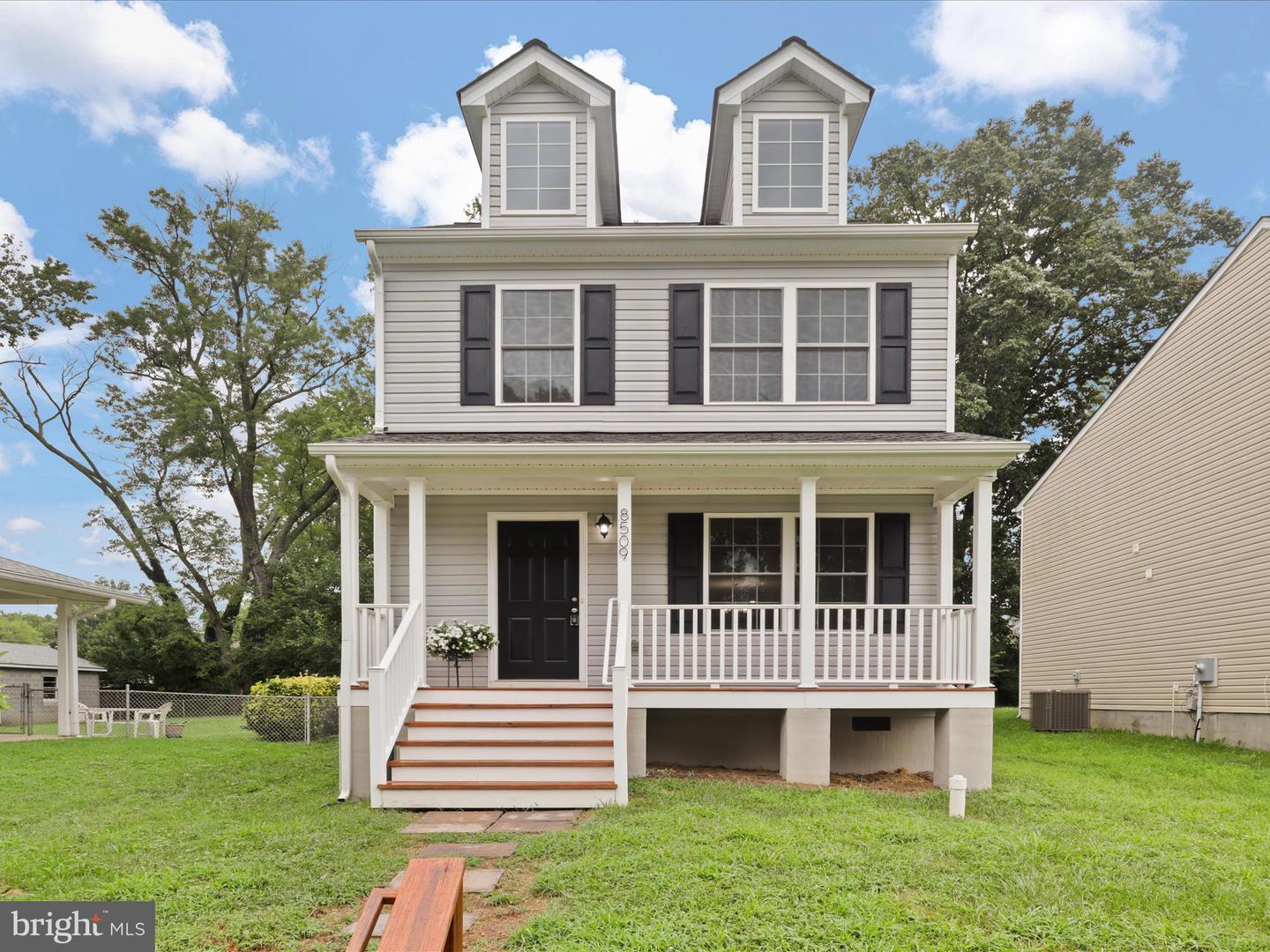 8509 ENGLESIDE ST, ALEXANDRIA, Virginia 22309, 3 Bedrooms Bedrooms, 9 Rooms Rooms,2 BathroomsBathrooms,Residential,For sale,8509 ENGLESIDE ST,VAFX2261994 MLS # VAFX2261994
