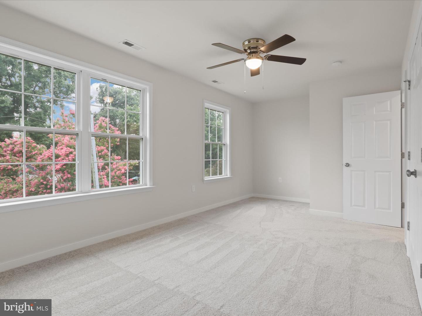 8509 ENGLESIDE ST, ALEXANDRIA, Virginia 22309, 3 Bedrooms Bedrooms, 9 Rooms Rooms,2 BathroomsBathrooms,Residential,For sale,8509 ENGLESIDE ST,VAFX2261994 MLS # VAFX2261994