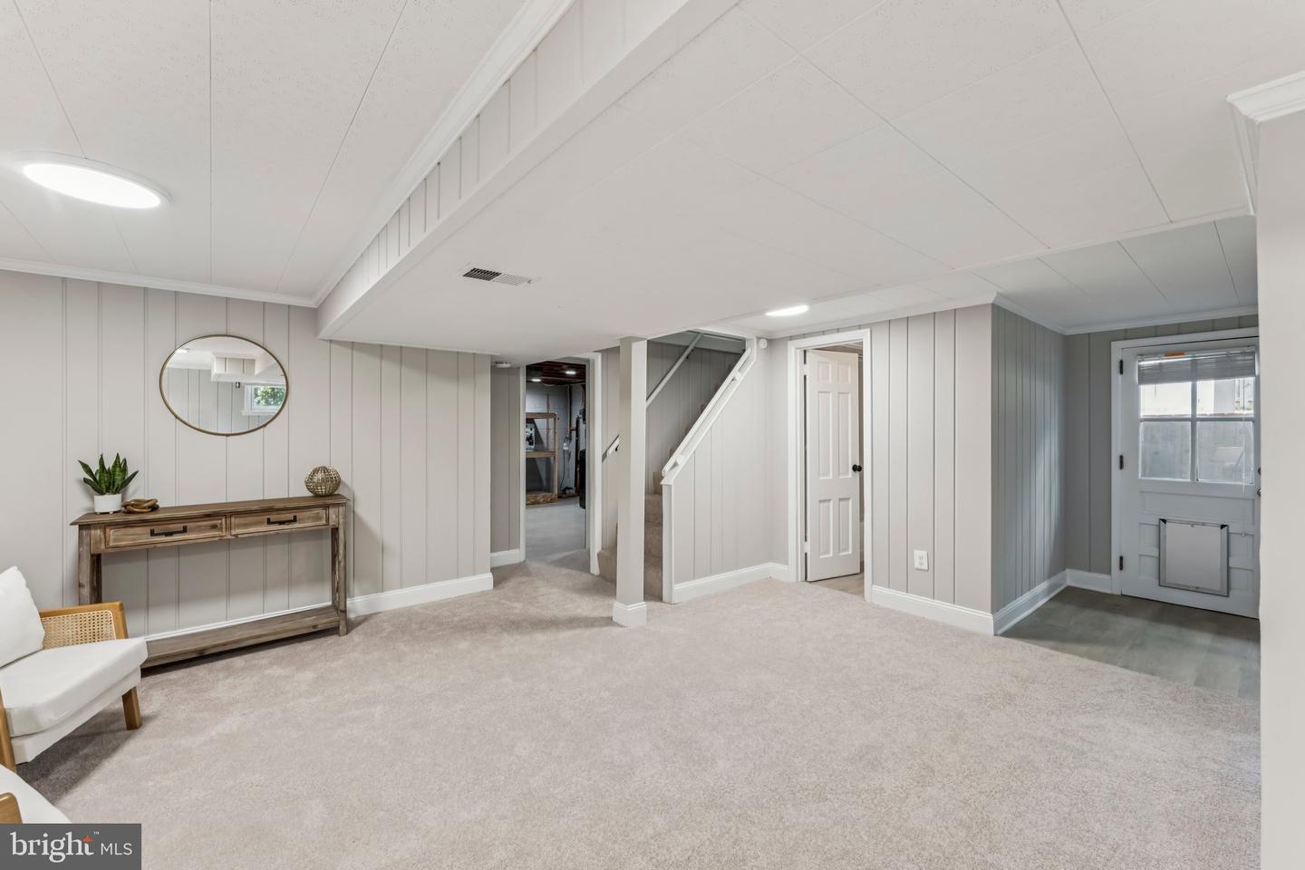 109 FALLS AVE, FALLS CHURCH, Virginia 22046, 3 Bedrooms Bedrooms, ,2 BathroomsBathrooms,Residential,For sale,109 FALLS AVE,VAFA2003224 MLS # VAFA2003224