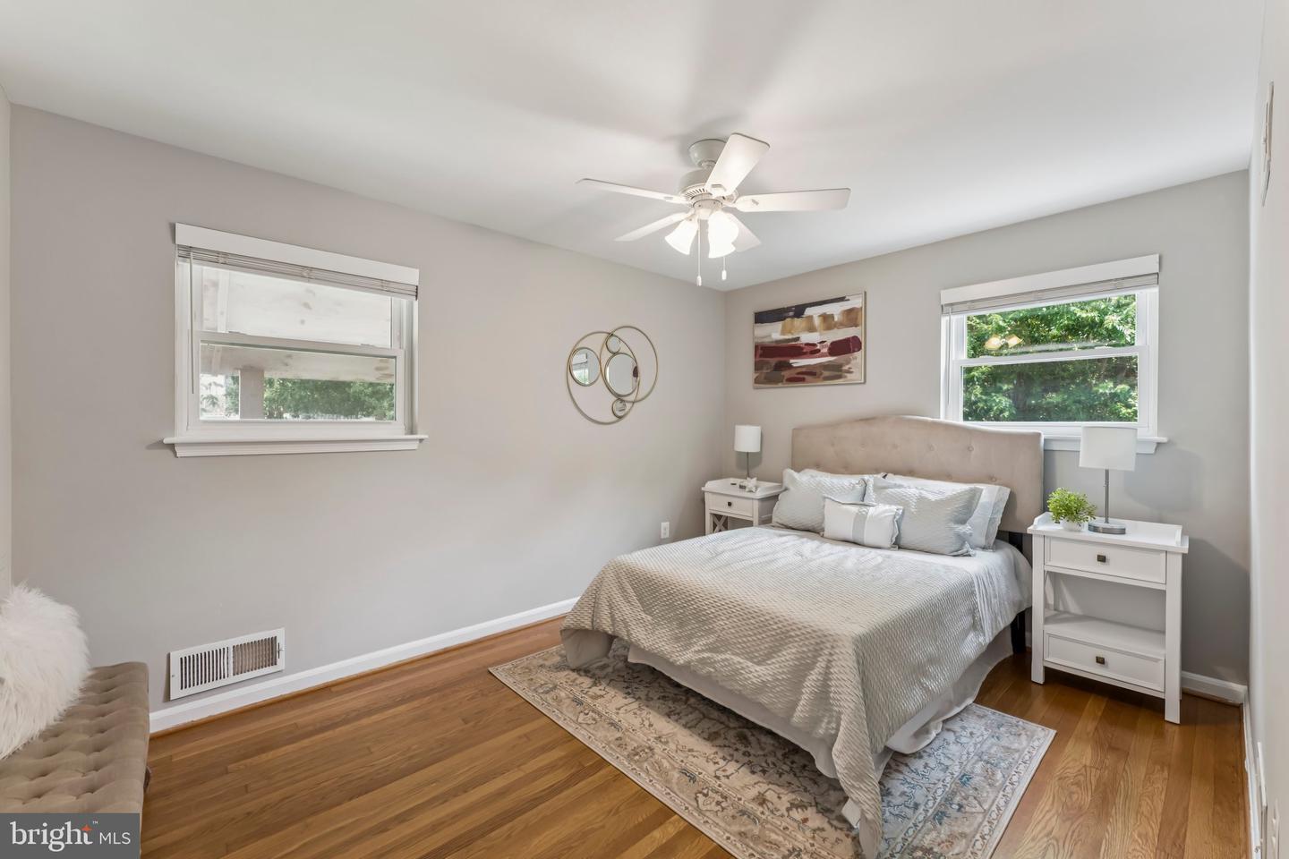 109 FALLS AVE, FALLS CHURCH, Virginia 22046, 3 Bedrooms Bedrooms, ,2 BathroomsBathrooms,Residential,For sale,109 FALLS AVE,VAFA2003224 MLS # VAFA2003224