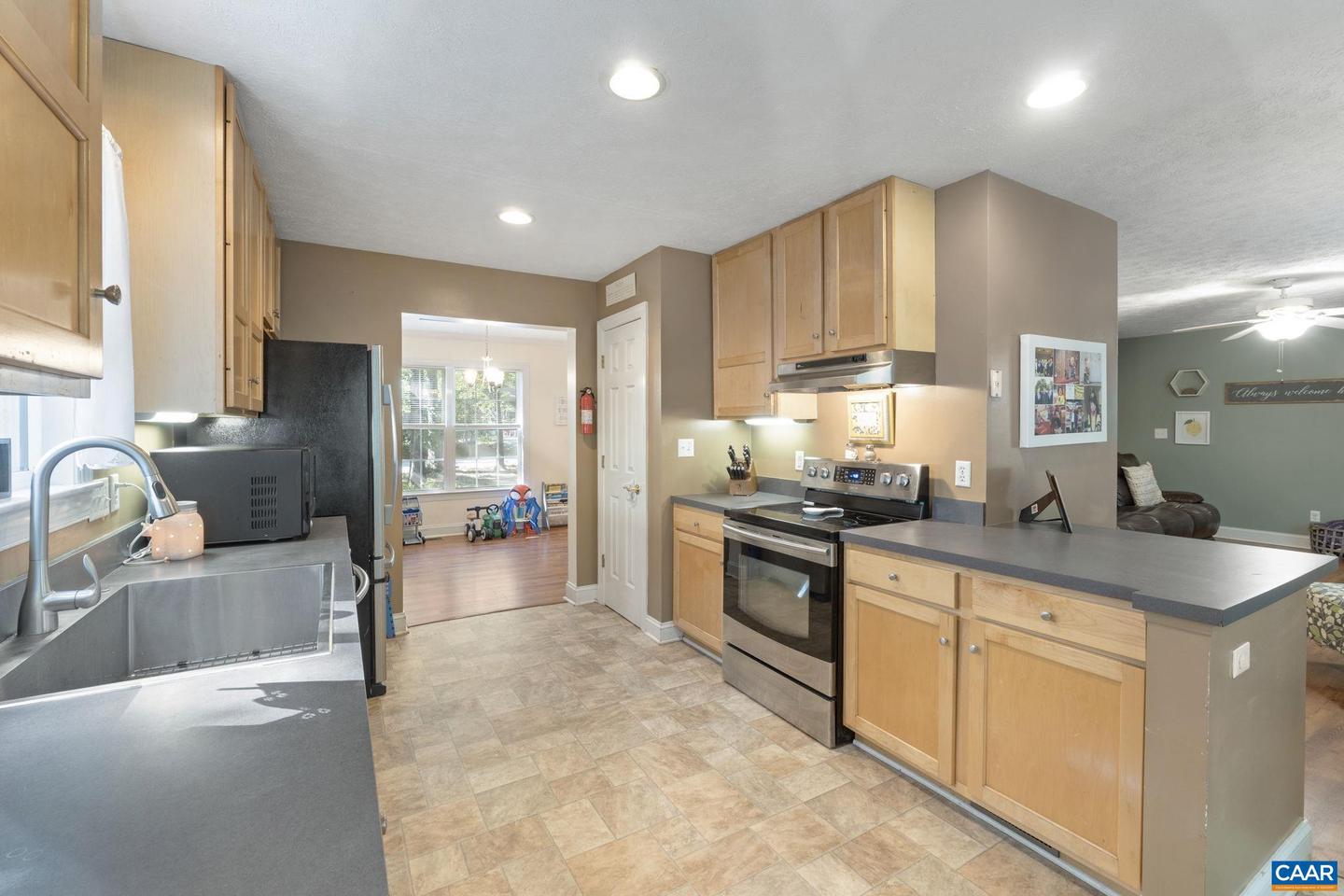 4 CLARK CT, PALMYRA, Virginia 22963, 3 Bedrooms Bedrooms, ,2 BathroomsBathrooms,Residential,For sale,4 CLARK CT,667989 MLS # 667989