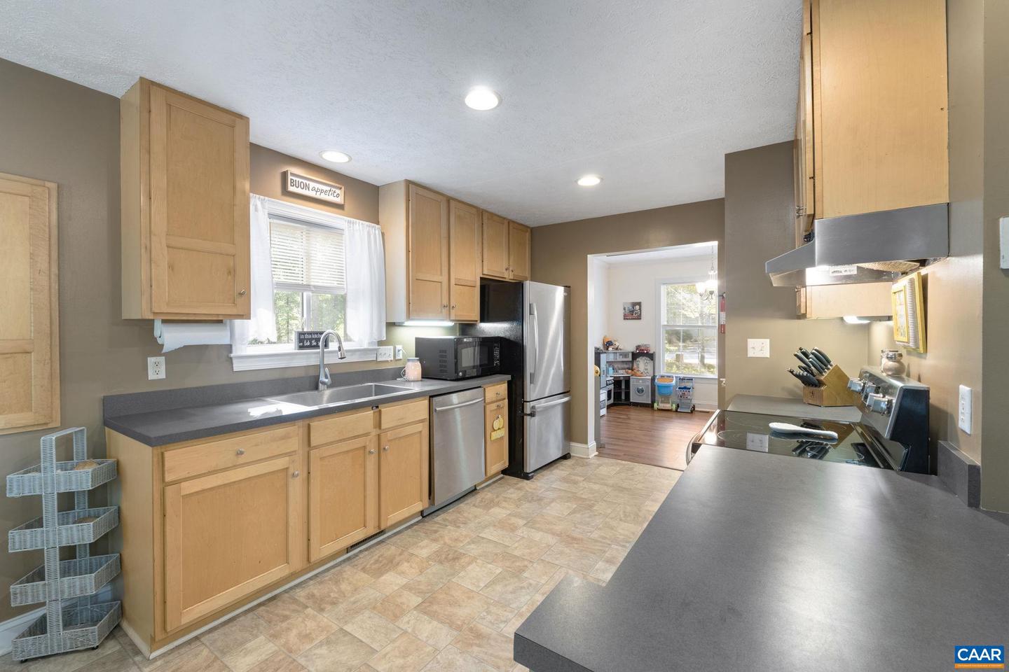 4 CLARK CT, PALMYRA, Virginia 22963, 3 Bedrooms Bedrooms, ,2 BathroomsBathrooms,Residential,For sale,4 CLARK CT,667989 MLS # 667989