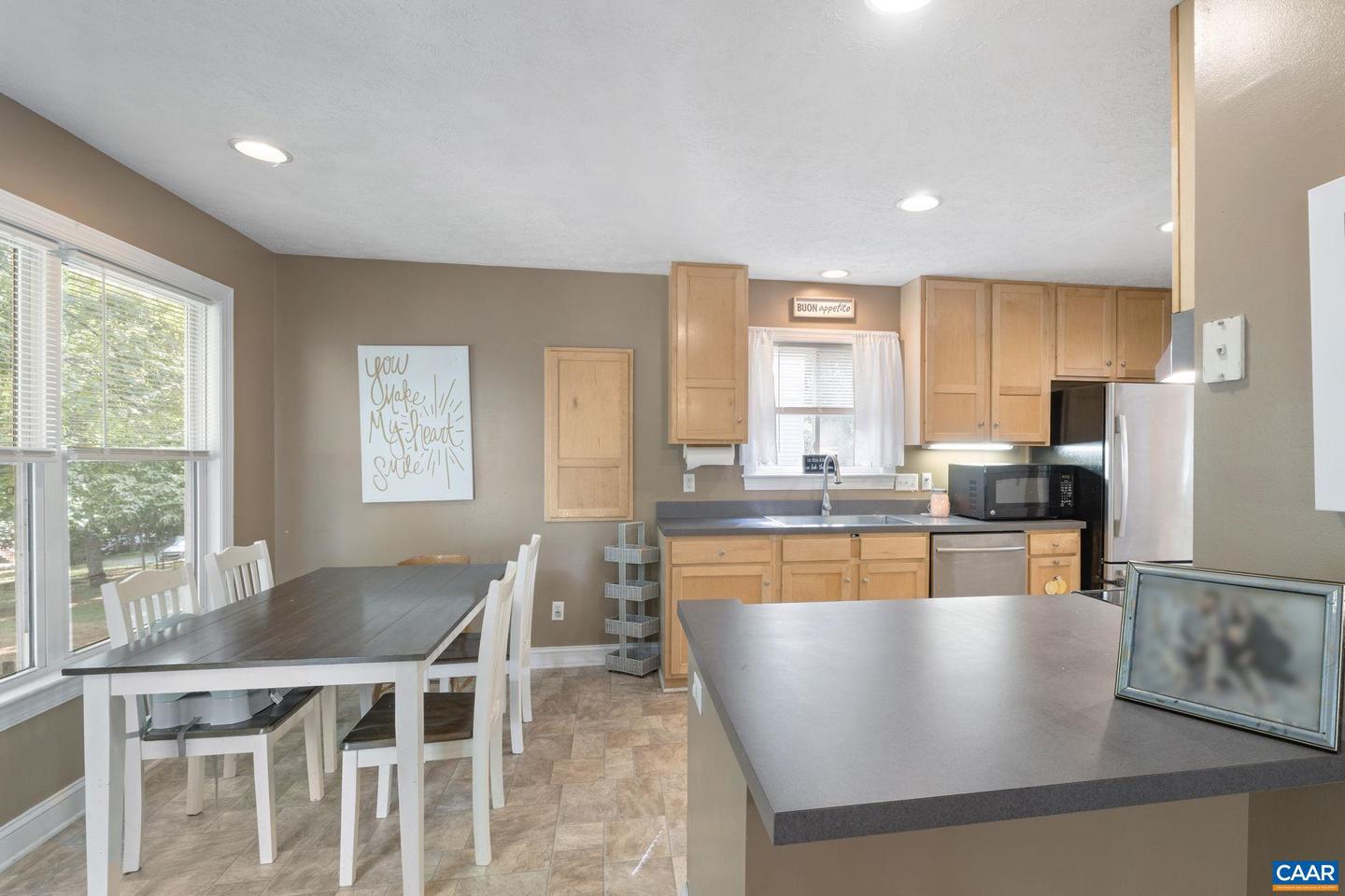 4 CLARK CT, PALMYRA, Virginia 22963, 3 Bedrooms Bedrooms, ,2 BathroomsBathrooms,Residential,For sale,4 CLARK CT,667989 MLS # 667989
