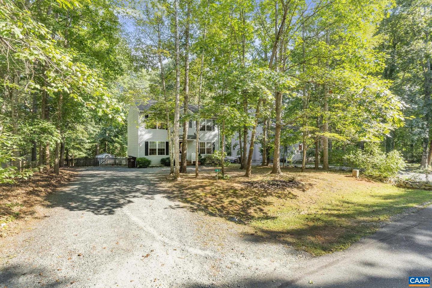 4 CLARK CT, PALMYRA, Virginia 22963, 3 Bedrooms Bedrooms, ,2 BathroomsBathrooms,Residential,For sale,4 CLARK CT,667989 MLS # 667989
