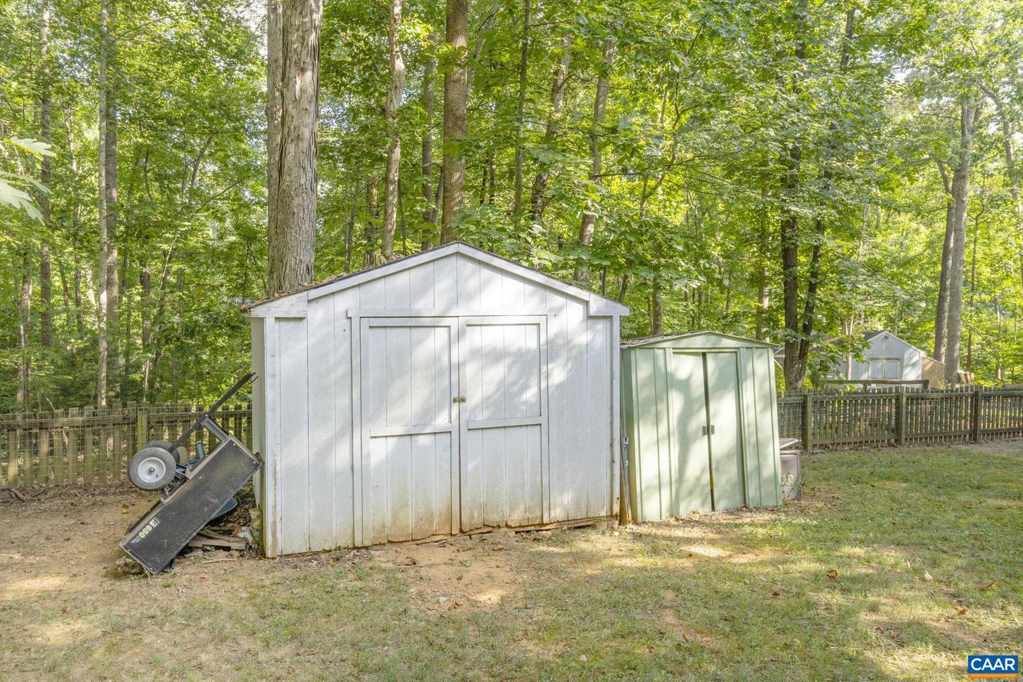 4 CLARK CT, PALMYRA, Virginia 22963, 3 Bedrooms Bedrooms, ,2 BathroomsBathrooms,Residential,For sale,4 CLARK CT,667989 MLS # 667989