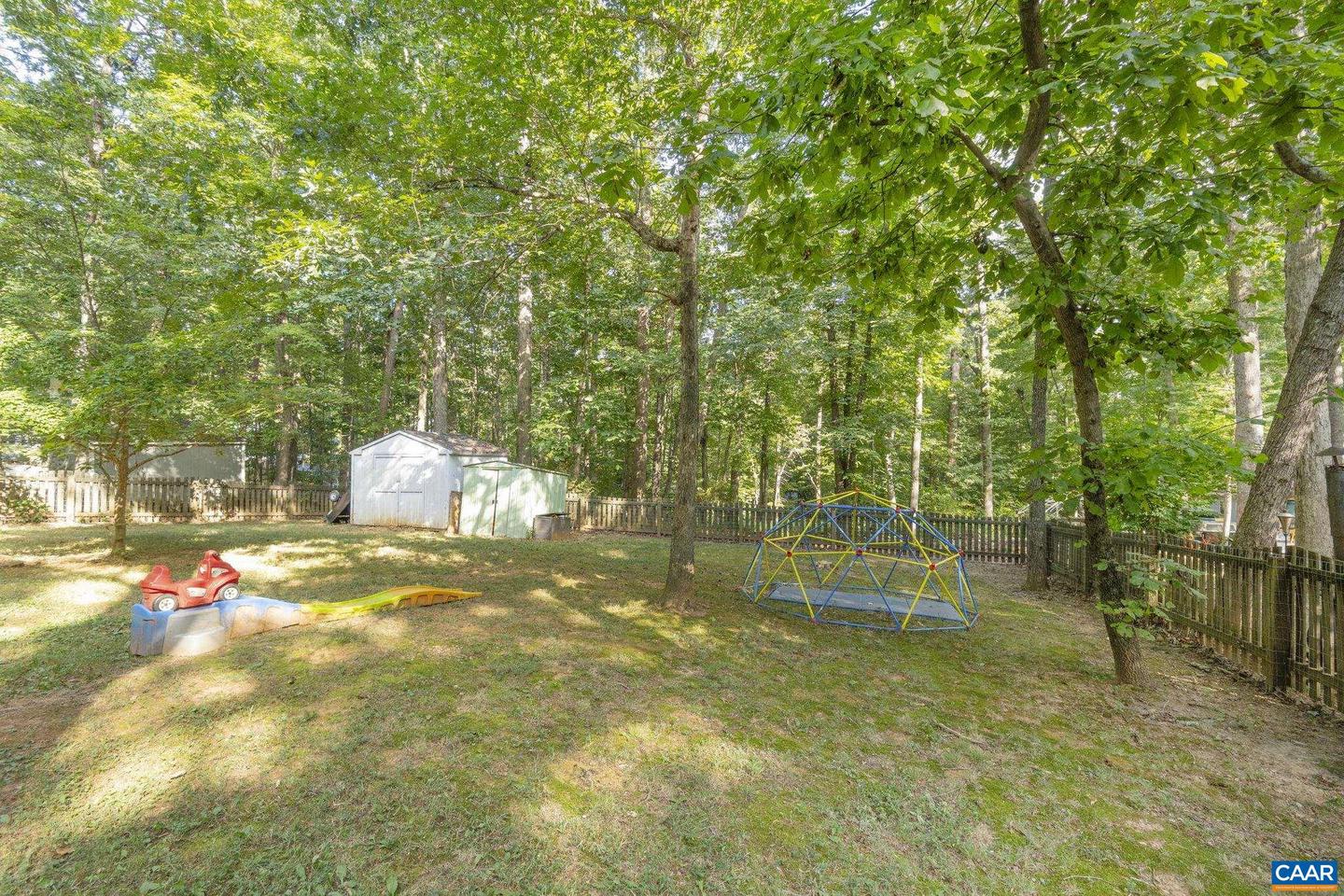 4 CLARK CT, PALMYRA, Virginia 22963, 3 Bedrooms Bedrooms, ,2 BathroomsBathrooms,Residential,For sale,4 CLARK CT,667989 MLS # 667989
