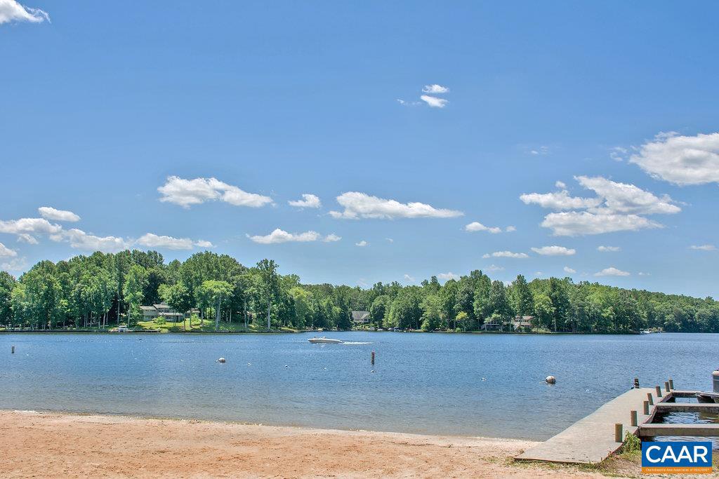 4 CLARK CT, PALMYRA, Virginia 22963, 3 Bedrooms Bedrooms, ,2 BathroomsBathrooms,Residential,For sale,4 CLARK CT,667989 MLS # 667989