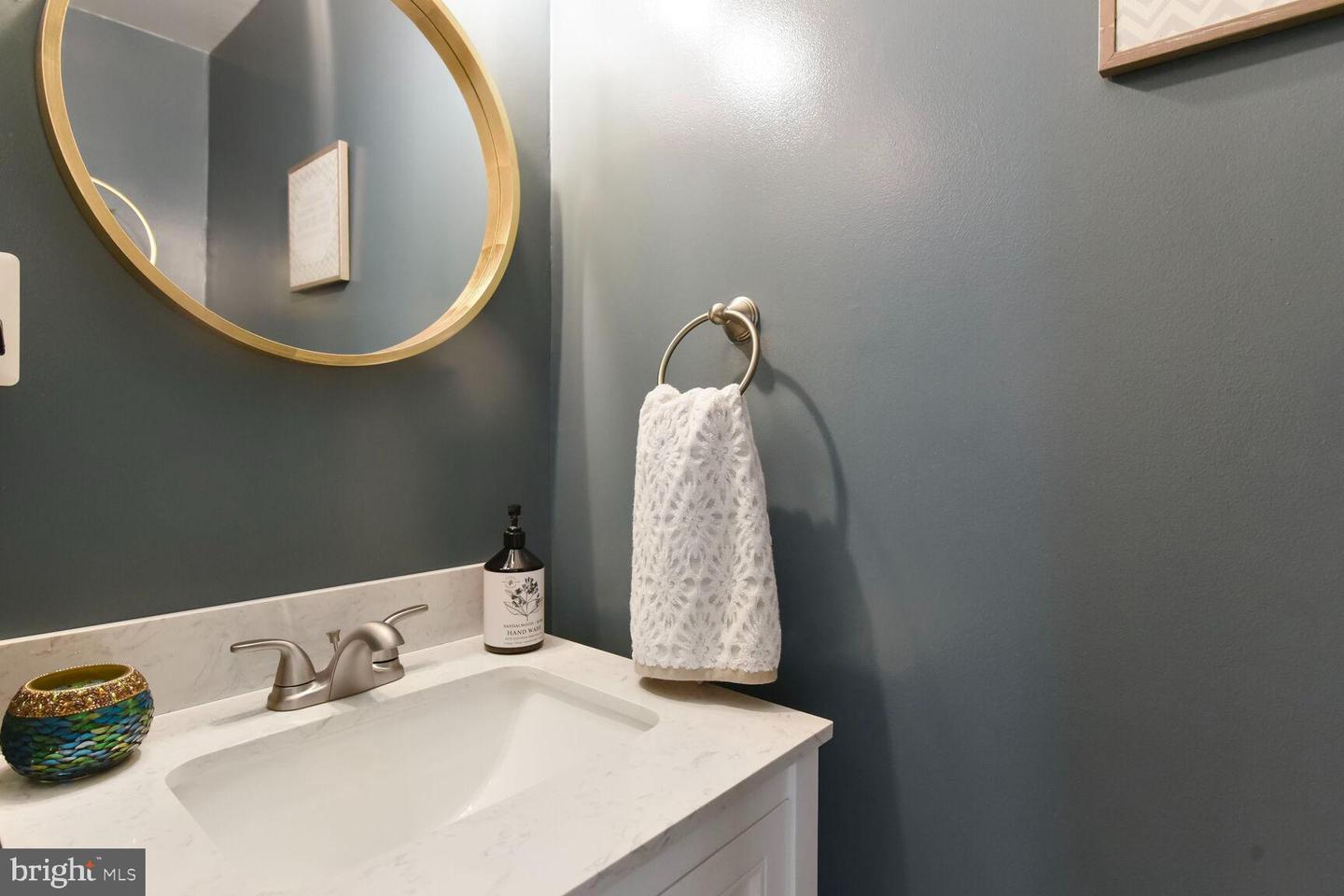 14215 BEDDINGFIELD WAY, CENTREVILLE, Virginia 20121, 3 Bedrooms Bedrooms, ,2 BathroomsBathrooms,Residential,For sale,14215 BEDDINGFIELD WAY,VAFX2262038 MLS # VAFX2262038