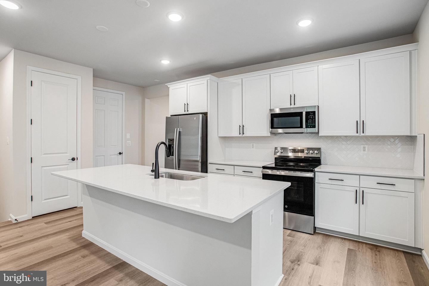 7106 BRAXTON CT, RUTHER GLEN, Virginia 22546, 3 Bedrooms Bedrooms, ,2 BathroomsBathrooms,Residential,For sale,7106 BRAXTON CT,VACV2008694 MLS # VACV2008694