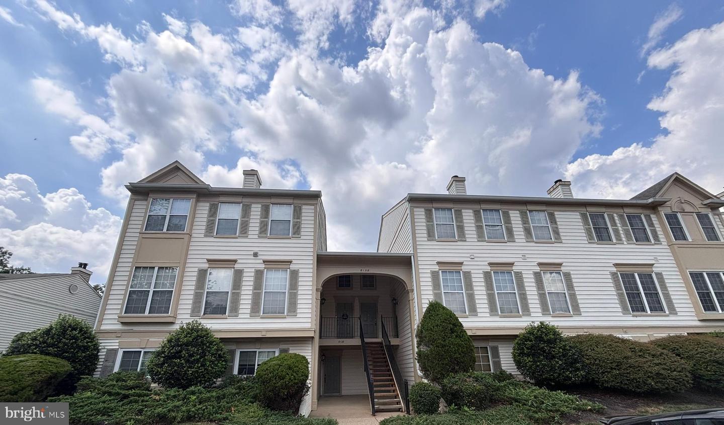 8128 BAYONET WAY #203, MANASSAS, Virginia 20109, 2 Bedrooms Bedrooms, ,2 BathroomsBathrooms,Residential,For sale,8128 BAYONET WAY #203,VAPW2101774 MLS # VAPW2101774