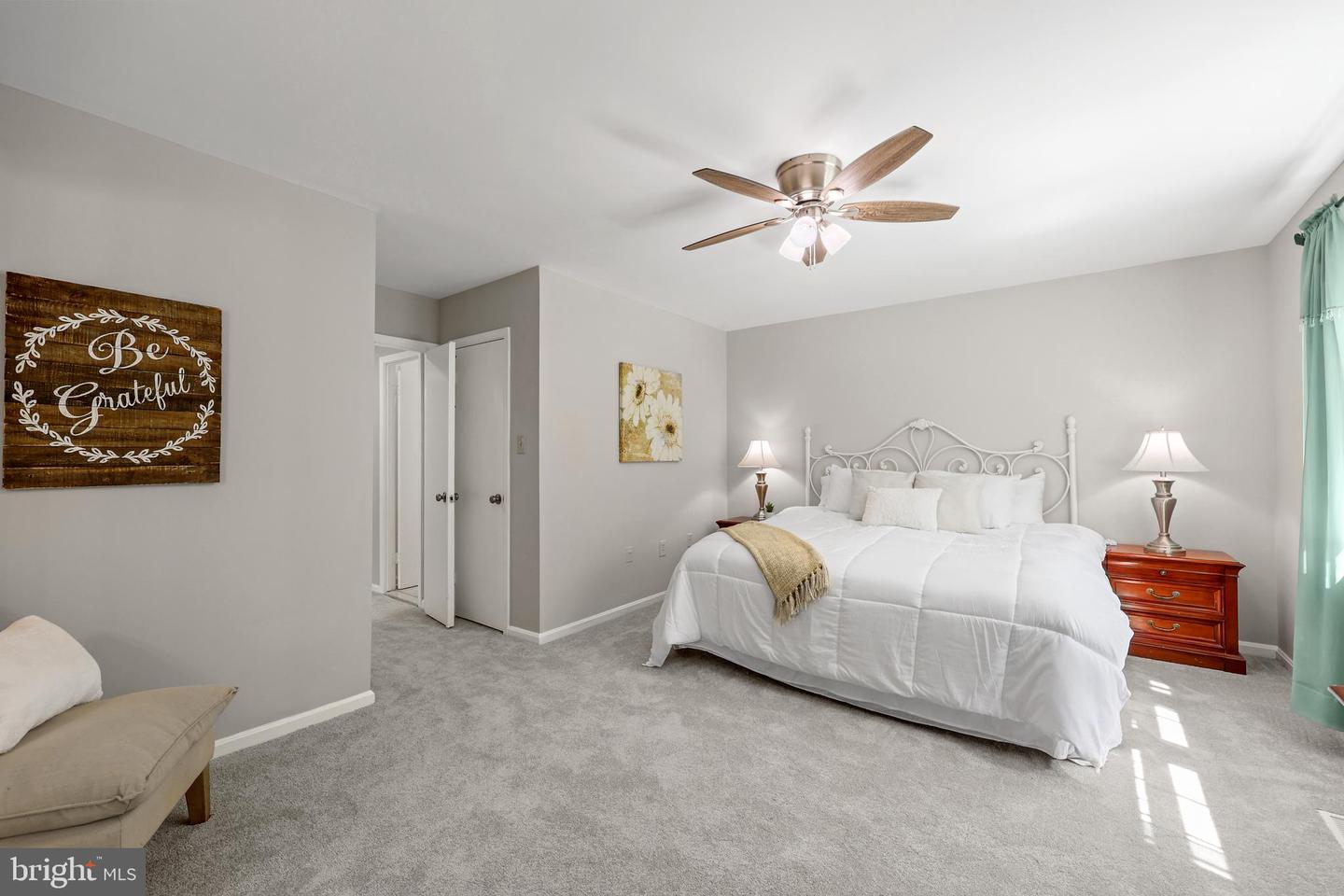 8070 SLEEPY VIEW LN, SPRINGFIELD, Virginia 22153, 4 Bedrooms Bedrooms, ,2 BathroomsBathrooms,Residential,For sale,8070 SLEEPY VIEW LN,VAFX2250020 MLS # VAFX2250020