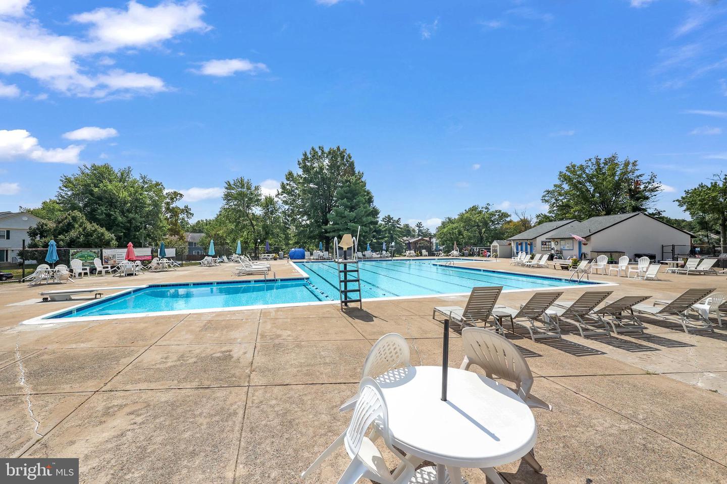 8070 SLEEPY VIEW LN, SPRINGFIELD, Virginia 22153, 4 Bedrooms Bedrooms, ,2 BathroomsBathrooms,Residential,For sale,8070 SLEEPY VIEW LN,VAFX2250020 MLS # VAFX2250020