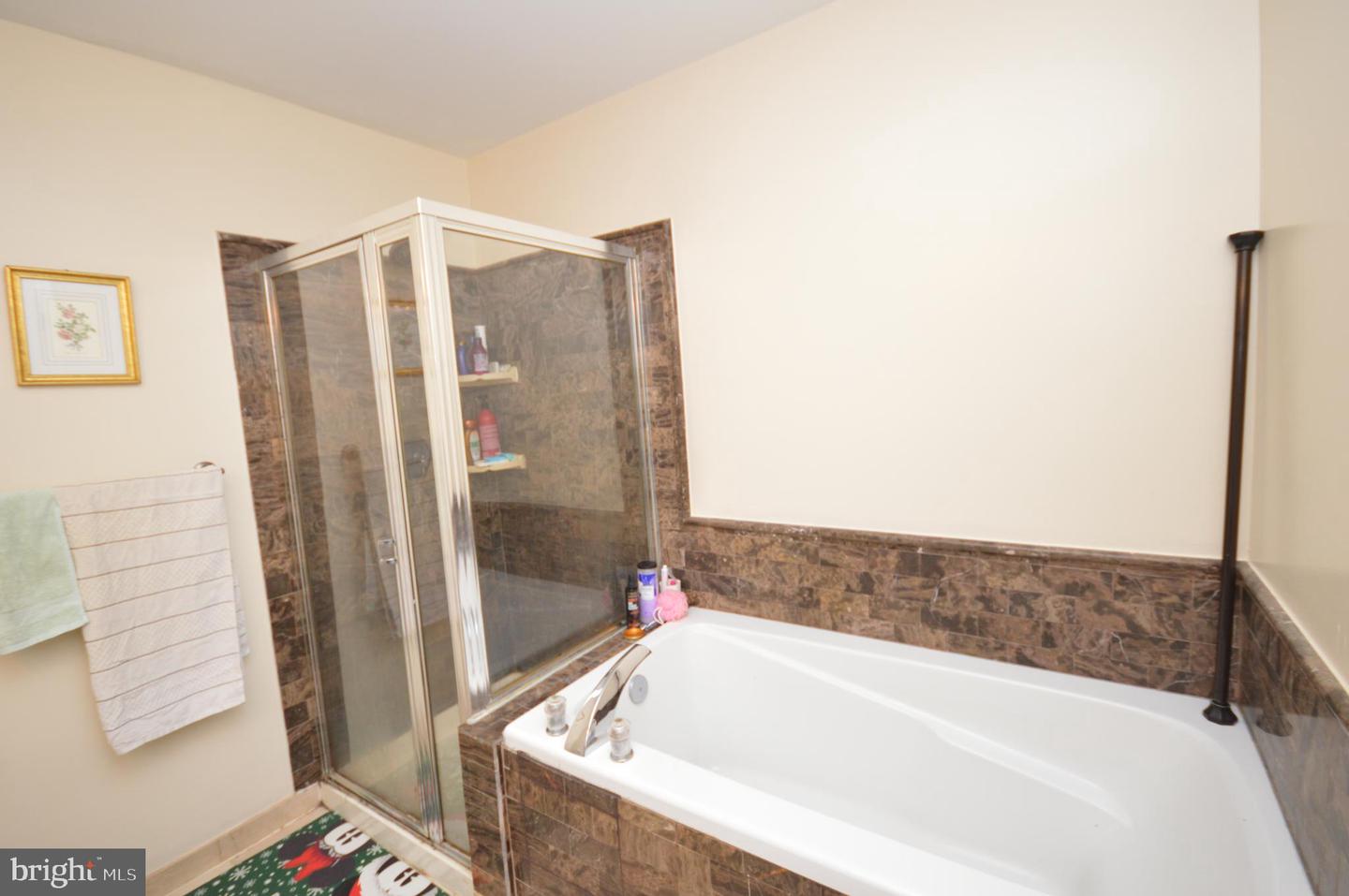 8173 HALLEY CT, LORTON, Virginia 22079, 2 Bedrooms Bedrooms, ,2 BathroomsBathrooms,Residential,For sale,8173 HALLEY CT,VAFX2255216 MLS # VAFX2255216