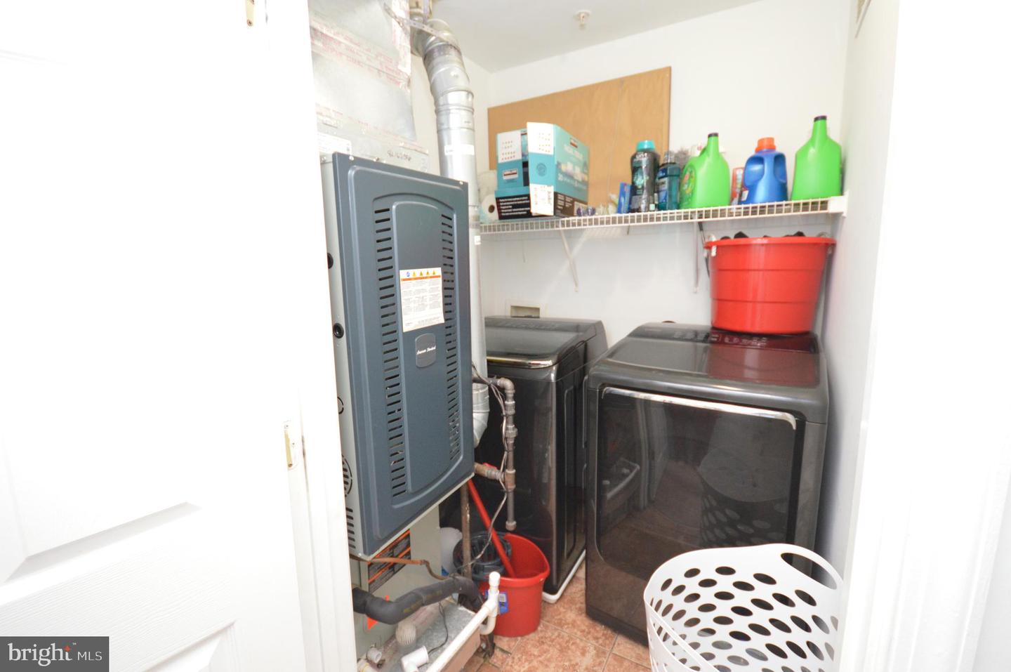 8173 HALLEY CT, LORTON, Virginia 22079, 2 Bedrooms Bedrooms, ,2 BathroomsBathrooms,Residential,For sale,8173 HALLEY CT,VAFX2255216 MLS # VAFX2255216