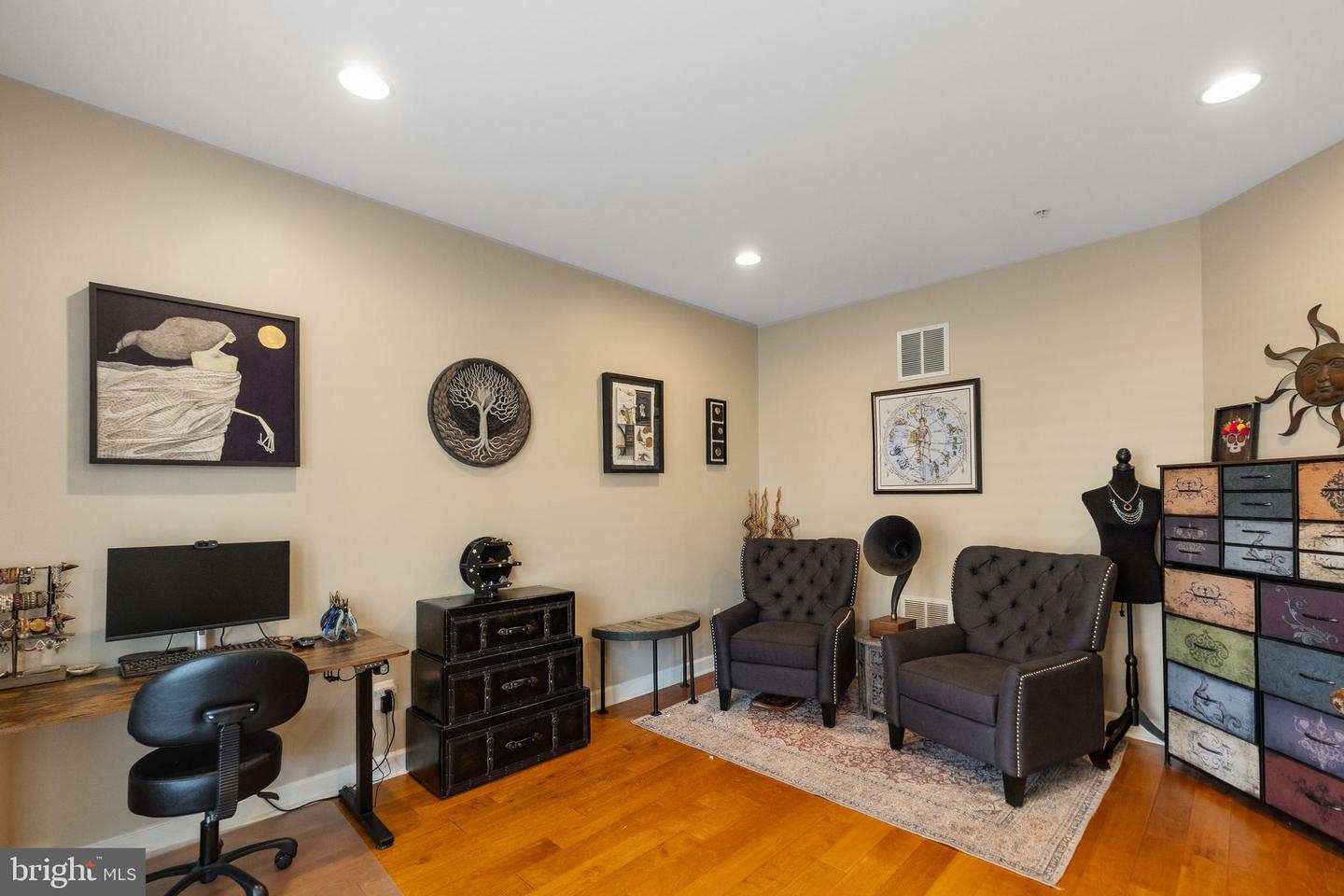454 FERDINAND DAY DR, ALEXANDRIA, Virginia 22304, 4 Bedrooms Bedrooms, ,3 BathroomsBathrooms,Residential,For sale,454 FERDINAND DAY DR,VAAX2047654 MLS # VAAX2047654