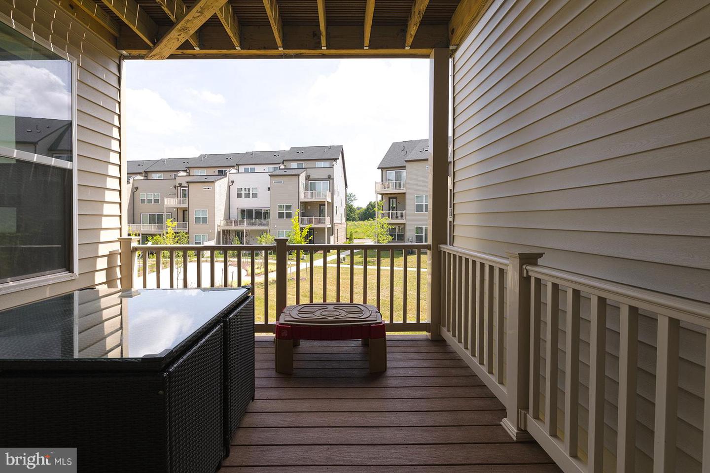4965 LONGMIRE WAY, CHANTILLY, Virginia 20151, 5 Bedrooms Bedrooms, ,4 BathroomsBathrooms,Residential,For sale,4965 LONGMIRE WAY,VAFX2257262 MLS # VAFX2257262