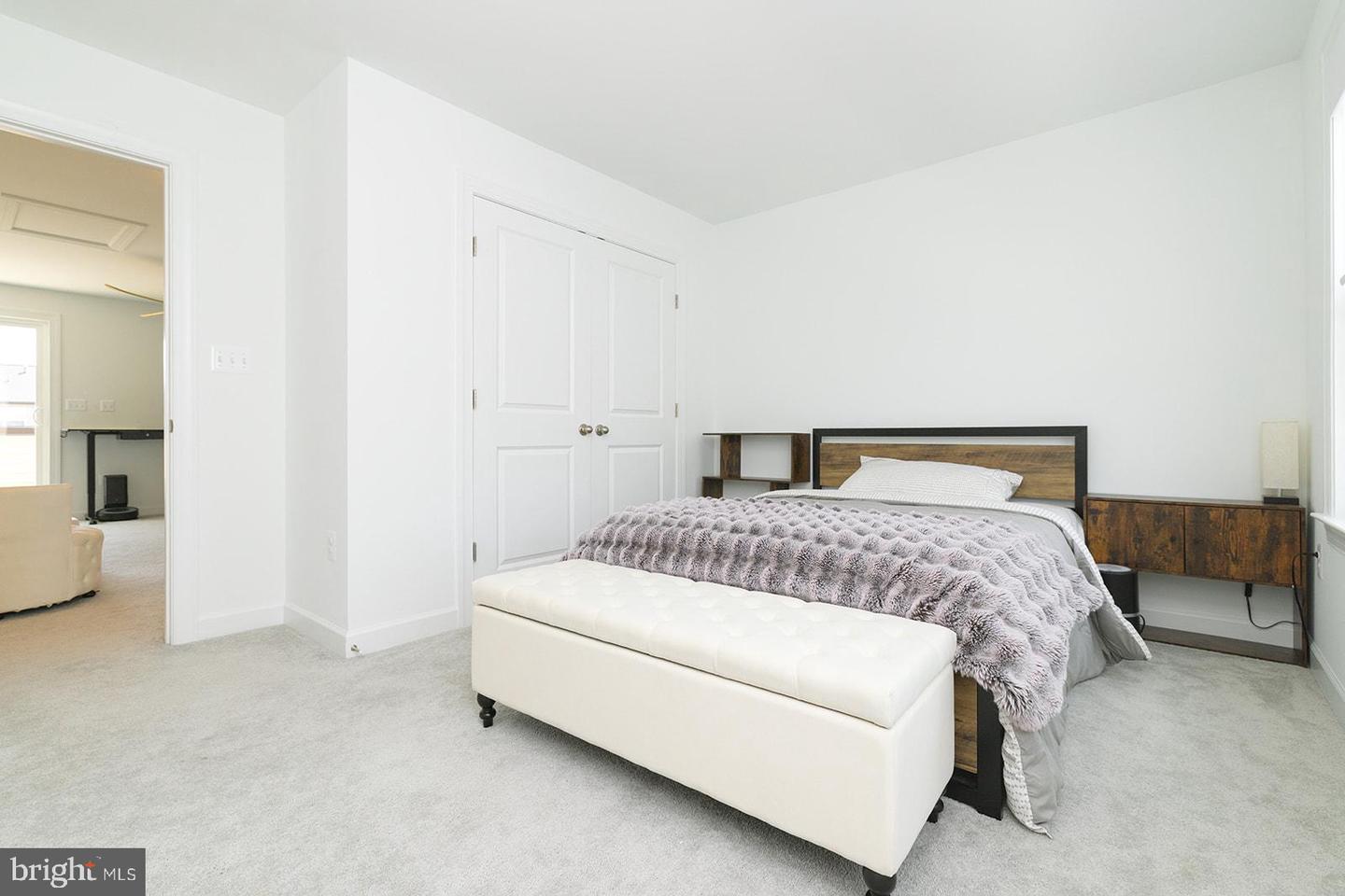 4965 LONGMIRE WAY, CHANTILLY, Virginia 20151, 5 Bedrooms Bedrooms, ,4 BathroomsBathrooms,Residential,For sale,4965 LONGMIRE WAY,VAFX2257262 MLS # VAFX2257262