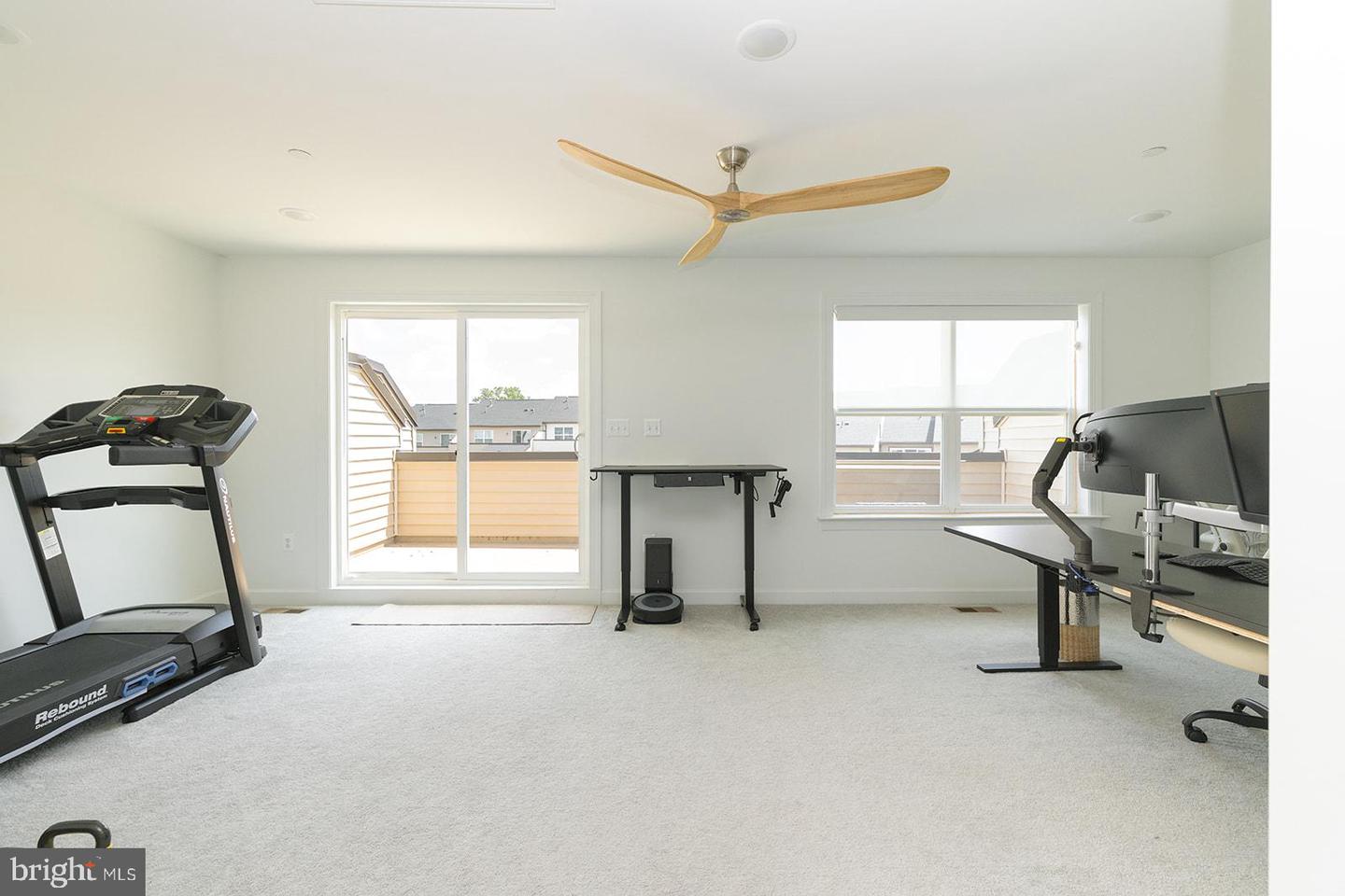 4965 LONGMIRE WAY, CHANTILLY, Virginia 20151, 5 Bedrooms Bedrooms, ,4 BathroomsBathrooms,Residential,For sale,4965 LONGMIRE WAY,VAFX2257262 MLS # VAFX2257262