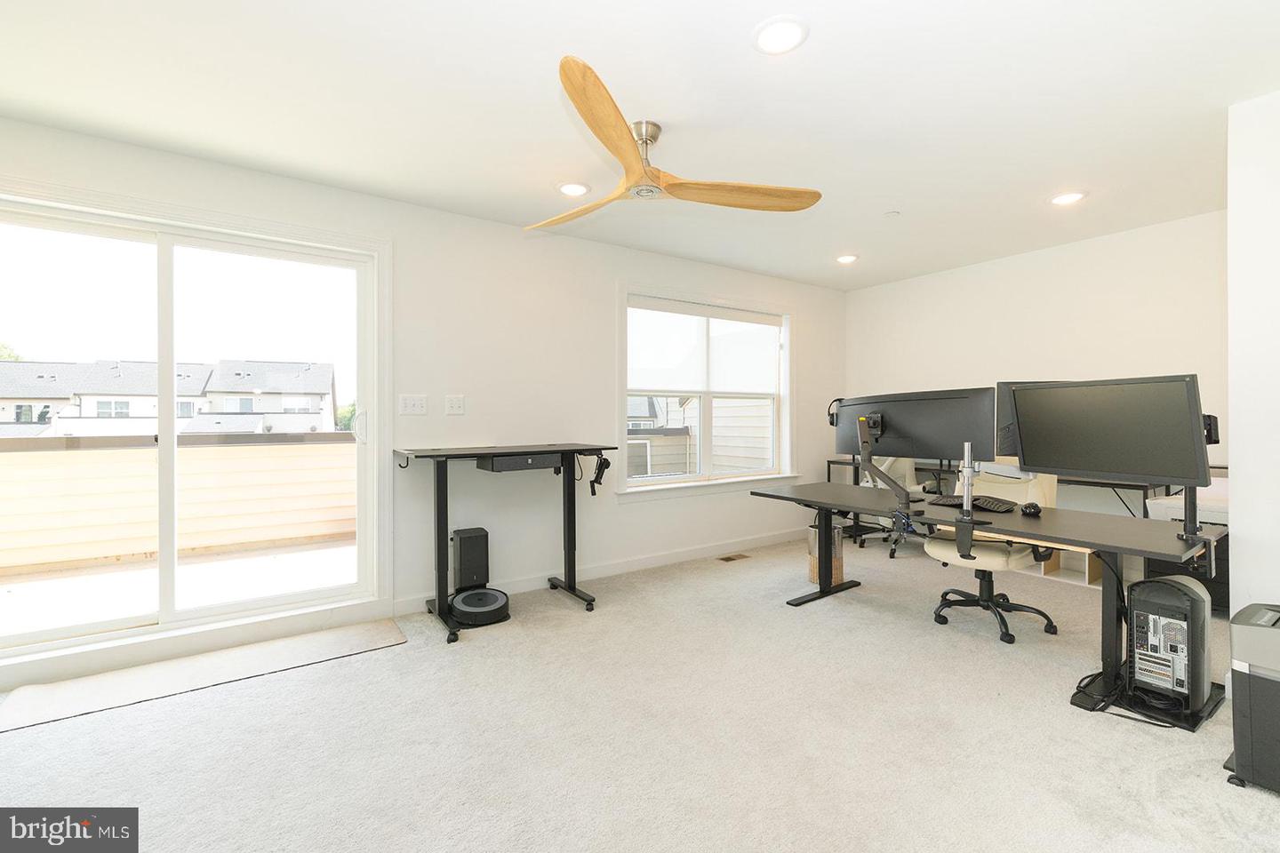 4965 LONGMIRE WAY, CHANTILLY, Virginia 20151, 5 Bedrooms Bedrooms, ,4 BathroomsBathrooms,Residential,For sale,4965 LONGMIRE WAY,VAFX2257262 MLS # VAFX2257262