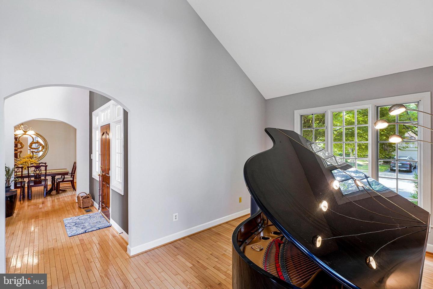 8818 JARRETT VALLEY DR, VIENNA, Virginia 22182, 5 Bedrooms Bedrooms, ,4 BathroomsBathrooms,Residential,For sale,8818 JARRETT VALLEY DR,VAFX2260080 MLS # VAFX2260080