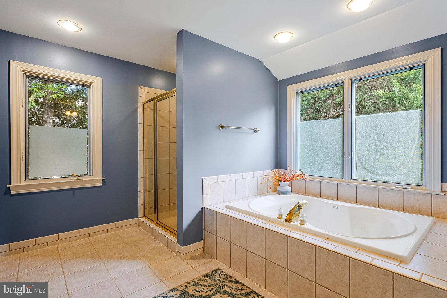 8818 JARRETT VALLEY DR, VIENNA, Virginia 22182, 5 Bedrooms Bedrooms, ,4 BathroomsBathrooms,Residential,For sale,8818 JARRETT VALLEY DR,VAFX2260080 MLS # VAFX2260080