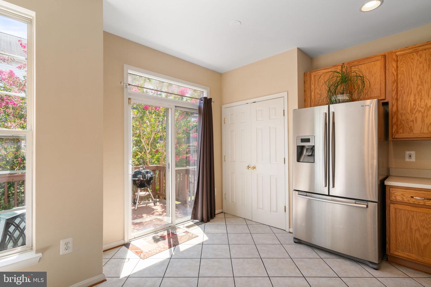 2995 STOCKHOLM WAY, WOODBRIDGE, Virginia 22191, 3 Bedrooms Bedrooms, 7 Rooms Rooms,2 BathroomsBathrooms,Residential,For sale,2995 STOCKHOLM WAY,VAPW2101286 MLS # VAPW2101286