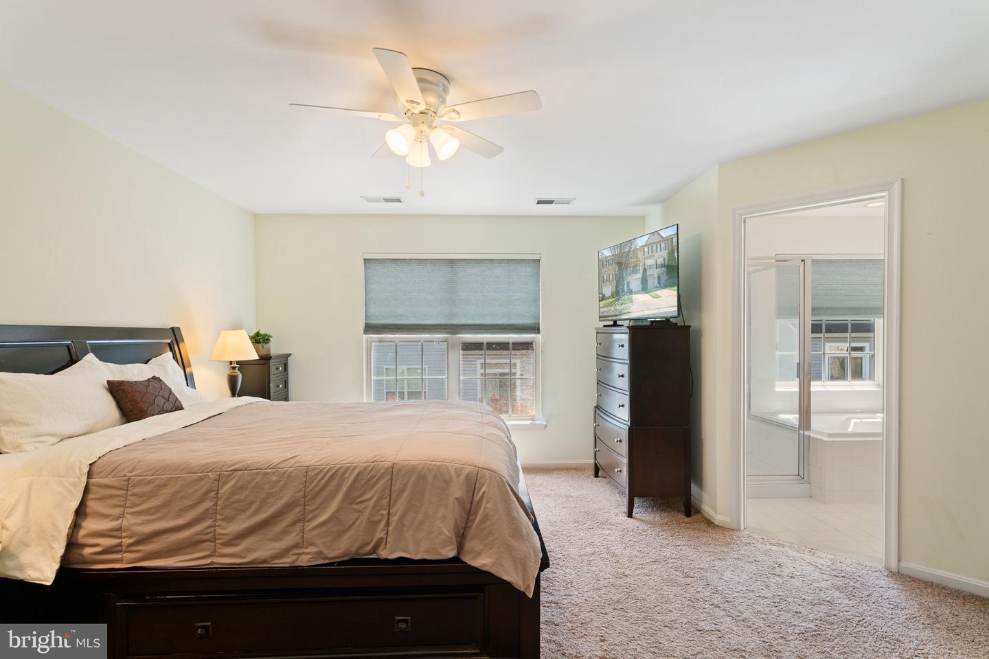 2995 STOCKHOLM WAY, WOODBRIDGE, Virginia 22191, 3 Bedrooms Bedrooms, 7 Rooms Rooms,2 BathroomsBathrooms,Residential,For sale,2995 STOCKHOLM WAY,VAPW2101286 MLS # VAPW2101286