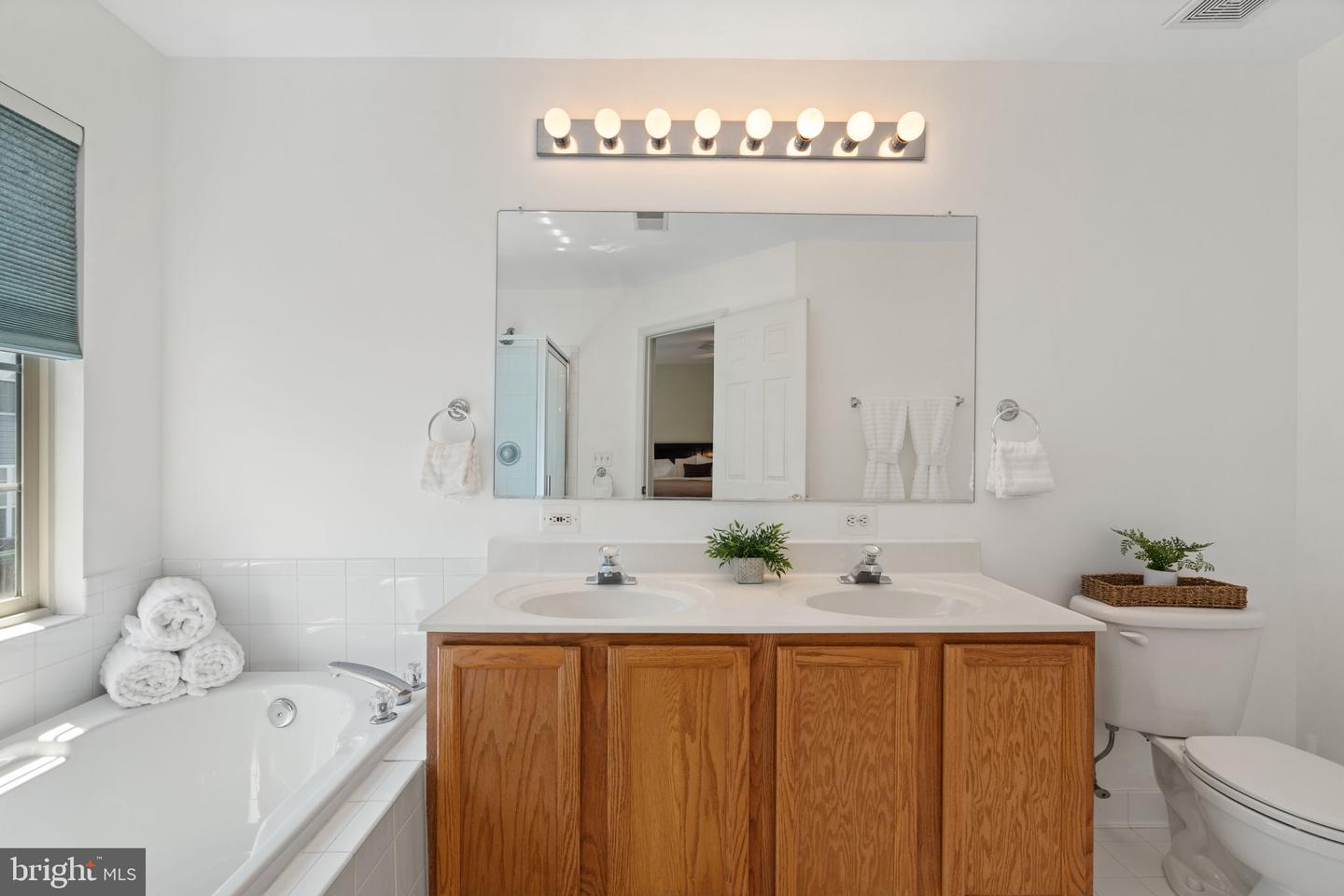 2995 STOCKHOLM WAY, WOODBRIDGE, Virginia 22191, 3 Bedrooms Bedrooms, 7 Rooms Rooms,2 BathroomsBathrooms,Residential,For sale,2995 STOCKHOLM WAY,VAPW2101286 MLS # VAPW2101286