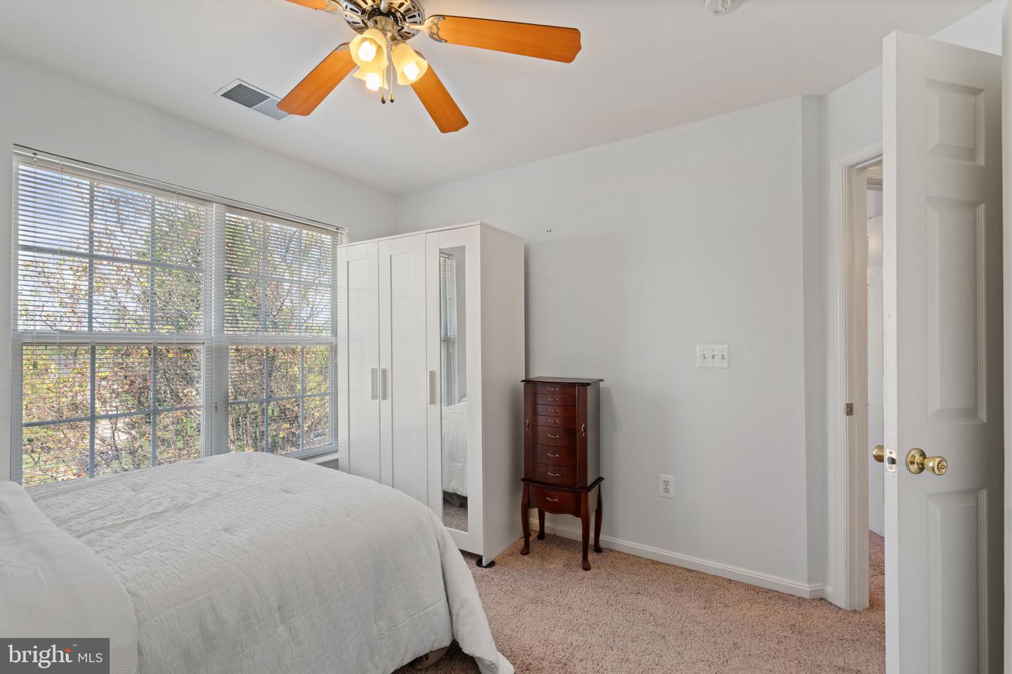 2995 STOCKHOLM WAY, WOODBRIDGE, Virginia 22191, 3 Bedrooms Bedrooms, 7 Rooms Rooms,2 BathroomsBathrooms,Residential,For sale,2995 STOCKHOLM WAY,VAPW2101286 MLS # VAPW2101286