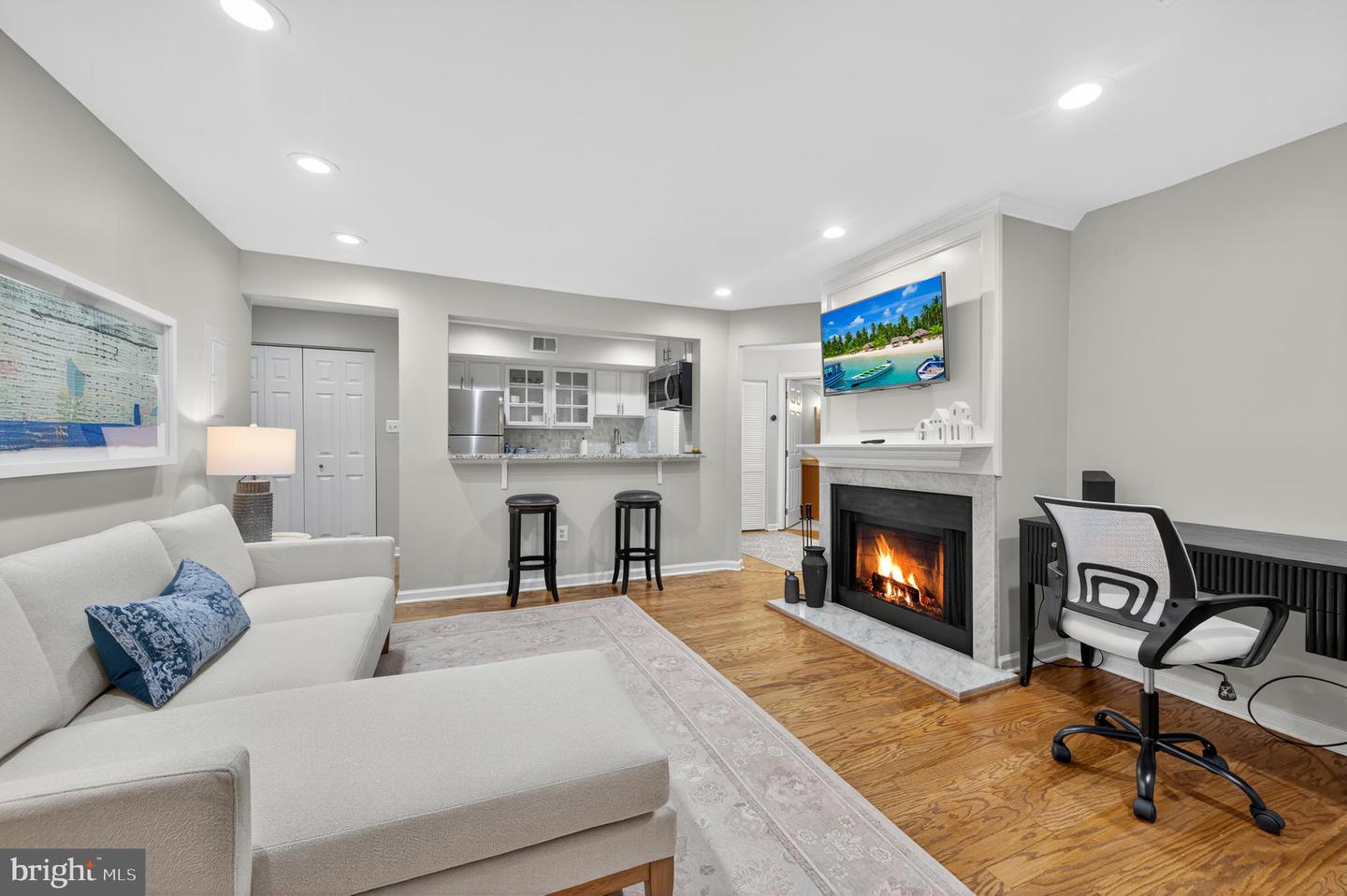 1421 T ST NW #2, WASHINGTON, District Of Columbia 20009, 1 Bedroom Bedrooms, ,1 BathroomBathrooms,Residential,For sale,1421 T ST NW #2,DCDC2214762 MLS # DCDC2214762