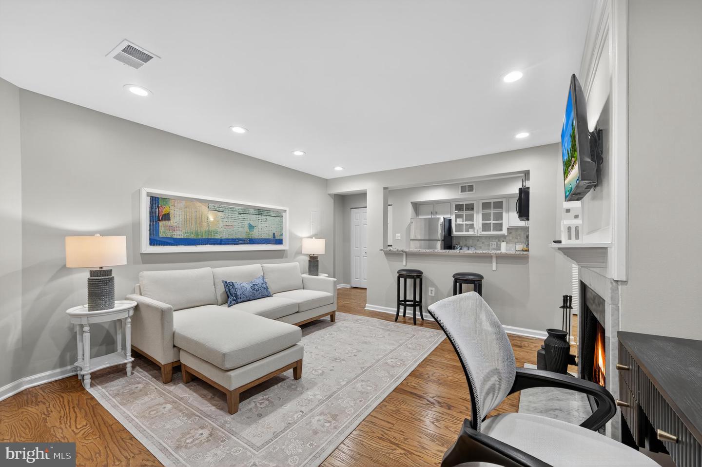 1421 T ST NW #2, WASHINGTON, District Of Columbia 20009, 1 Bedroom Bedrooms, ,1 BathroomBathrooms,Residential,For sale,1421 T ST NW #2,DCDC2214762 MLS # DCDC2214762 1421 T ST NW #2, WASHINGTON, District Of Columbia 20009, 1 Bedroom Bedrooms, ,1 BathroomBathrooms,Residential,For sale,1421 T ST NW #2,DCDC2214762 MLS # DCDC2214762