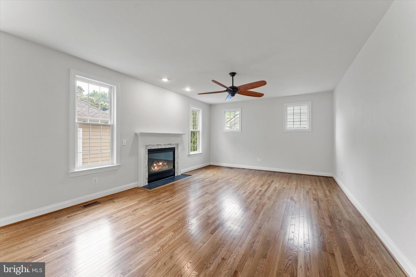 116 DESALES DR, PURCELLVILLE, Virginia 20132, 4 Bedrooms Bedrooms, ,2 BathroomsBathrooms,Residential,For sale,116 DESALES DR,VALO2104660 MLS # VALO2104660