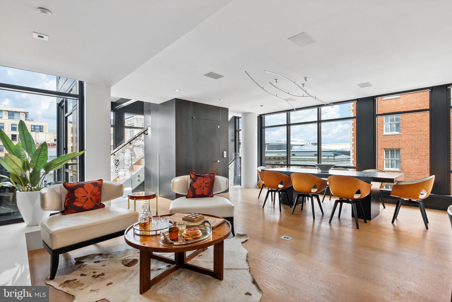 912 F ST NW #905, WASHINGTON, District Of Columbia 20004, 5 Bedrooms Bedrooms, ,4 BathroomsBathrooms,Residential,For sale,912 F ST NW #905,DCDC2215568 MLS # DCDC2215568