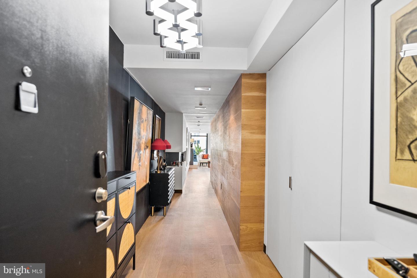 912 F ST NW #905, WASHINGTON, District Of Columbia 20004, 5 Bedrooms Bedrooms, ,4 BathroomsBathrooms,Residential,For sale,912 F ST NW #905,DCDC2215568 MLS # DCDC2215568