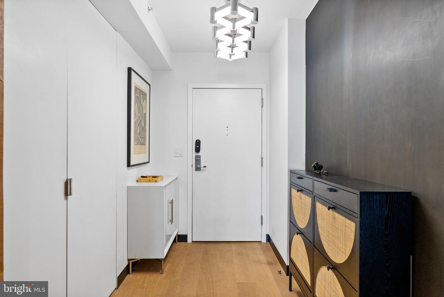 912 F ST NW #905, WASHINGTON, District Of Columbia 20004, 5 Bedrooms Bedrooms, ,4 BathroomsBathrooms,Residential,For sale,912 F ST NW #905,DCDC2215568 MLS # DCDC2215568