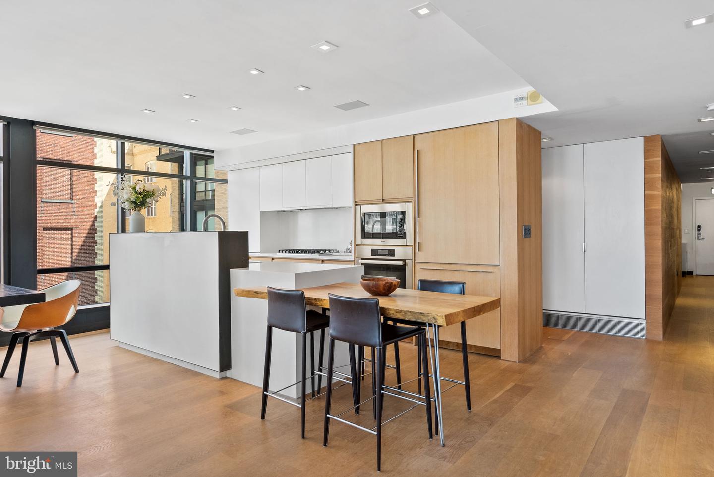 912 F ST NW #905, WASHINGTON, District Of Columbia 20004, 5 Bedrooms Bedrooms, ,4 BathroomsBathrooms,Residential,For sale,912 F ST NW #905,DCDC2215568 MLS # DCDC2215568