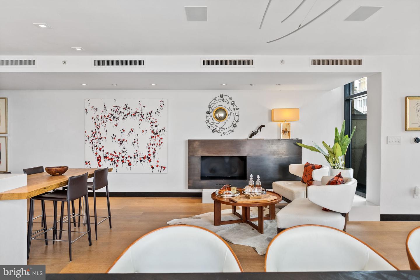 912 F ST NW #905, WASHINGTON, District Of Columbia 20004, 5 Bedrooms Bedrooms, ,4 BathroomsBathrooms,Residential,For sale,912 F ST NW #905,DCDC2215568 MLS # DCDC2215568