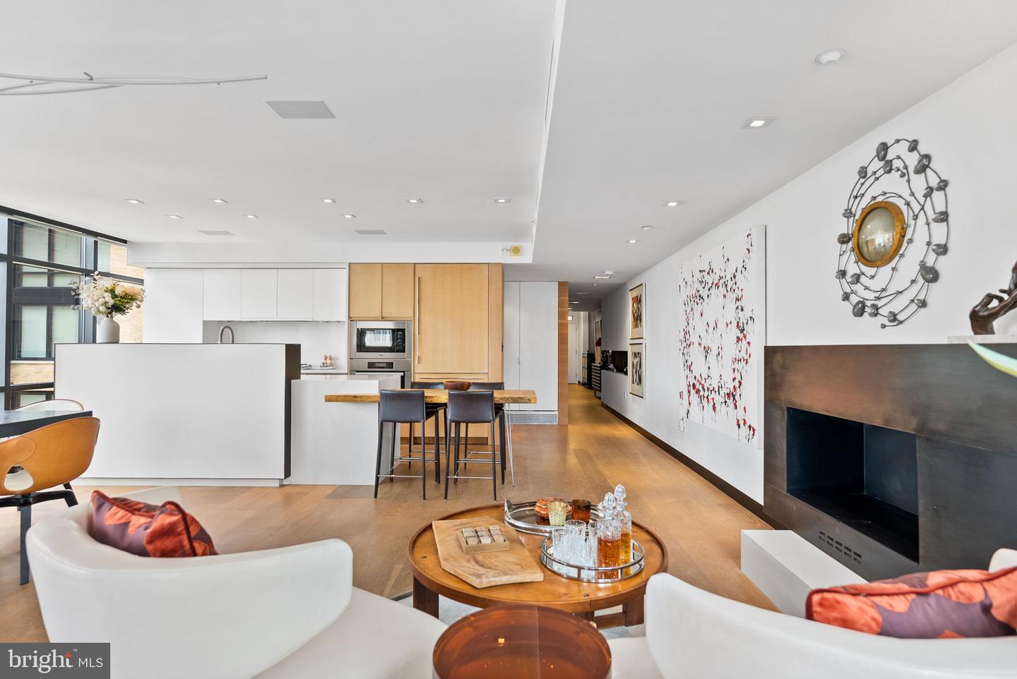 912 F ST NW #905, WASHINGTON, District Of Columbia 20004, 5 Bedrooms Bedrooms, ,4 BathroomsBathrooms,Residential,For sale,912 F ST NW #905,DCDC2215568 MLS # DCDC2215568