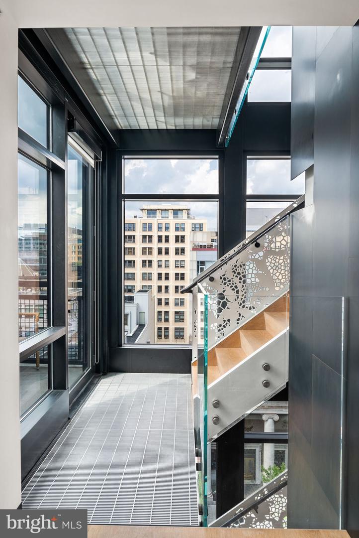 912 F ST NW #905, WASHINGTON, District Of Columbia 20004, 5 Bedrooms Bedrooms, ,4 BathroomsBathrooms,Residential,For sale,912 F ST NW #905,DCDC2215568 MLS # DCDC2215568