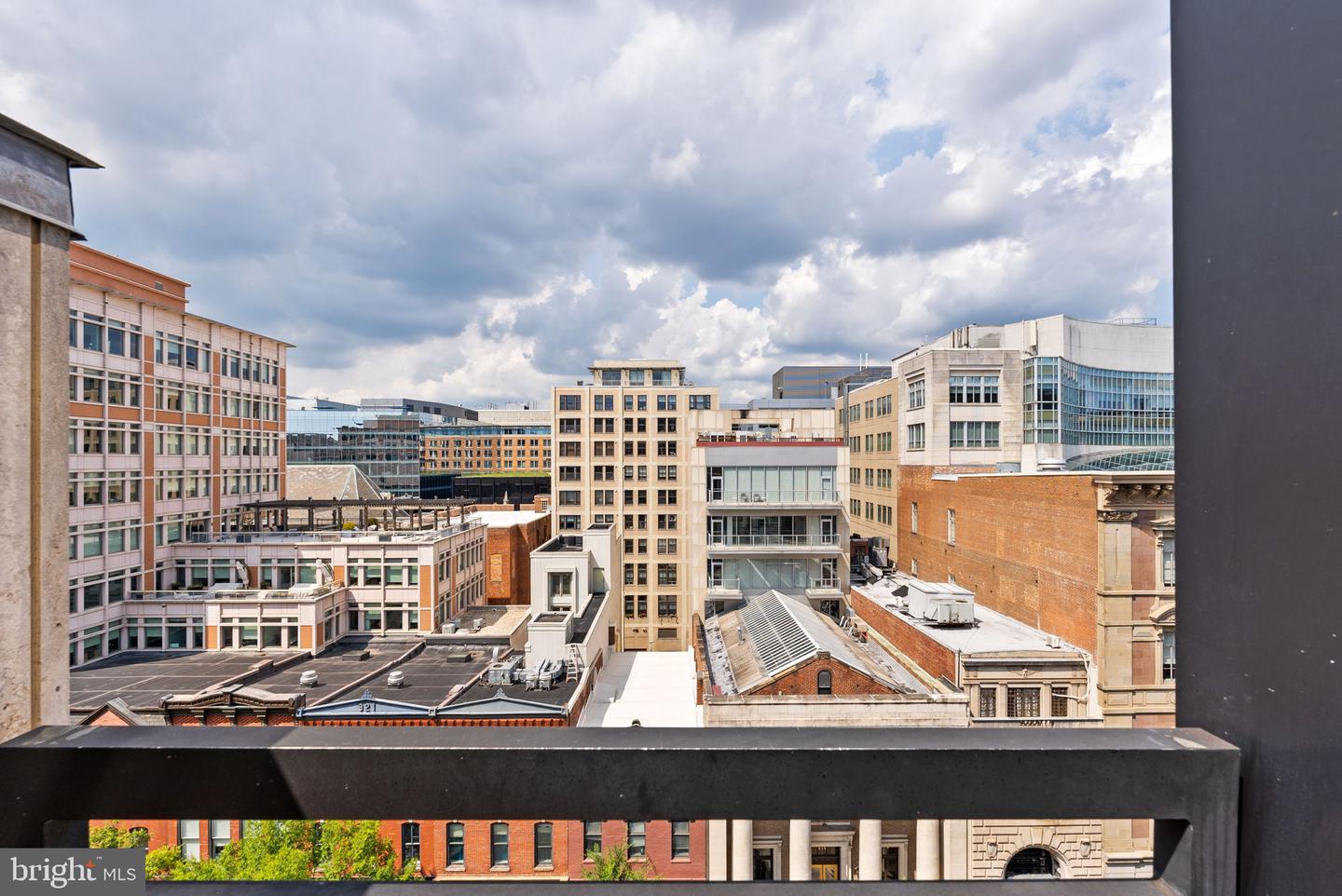 912 F ST NW #905, WASHINGTON, District Of Columbia 20004, 5 Bedrooms Bedrooms, ,4 BathroomsBathrooms,Residential,For sale,912 F ST NW #905,DCDC2215568 MLS # DCDC2215568