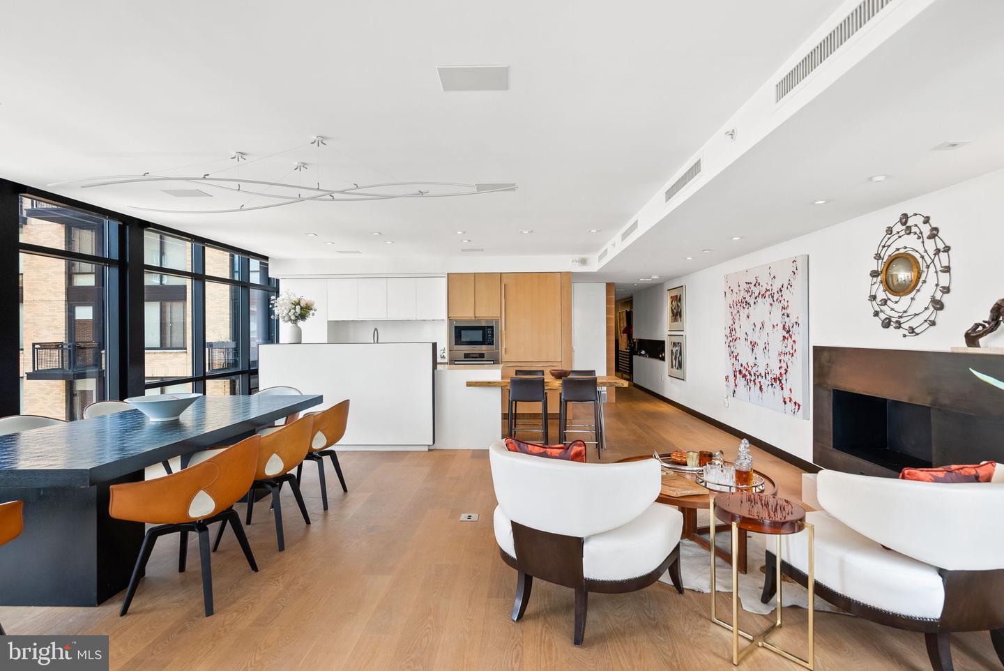 912 F ST NW #905, WASHINGTON, District Of Columbia 20004, 5 Bedrooms Bedrooms, ,4 BathroomsBathrooms,Residential,For sale,912 F ST NW #905,DCDC2215568 MLS # DCDC2215568